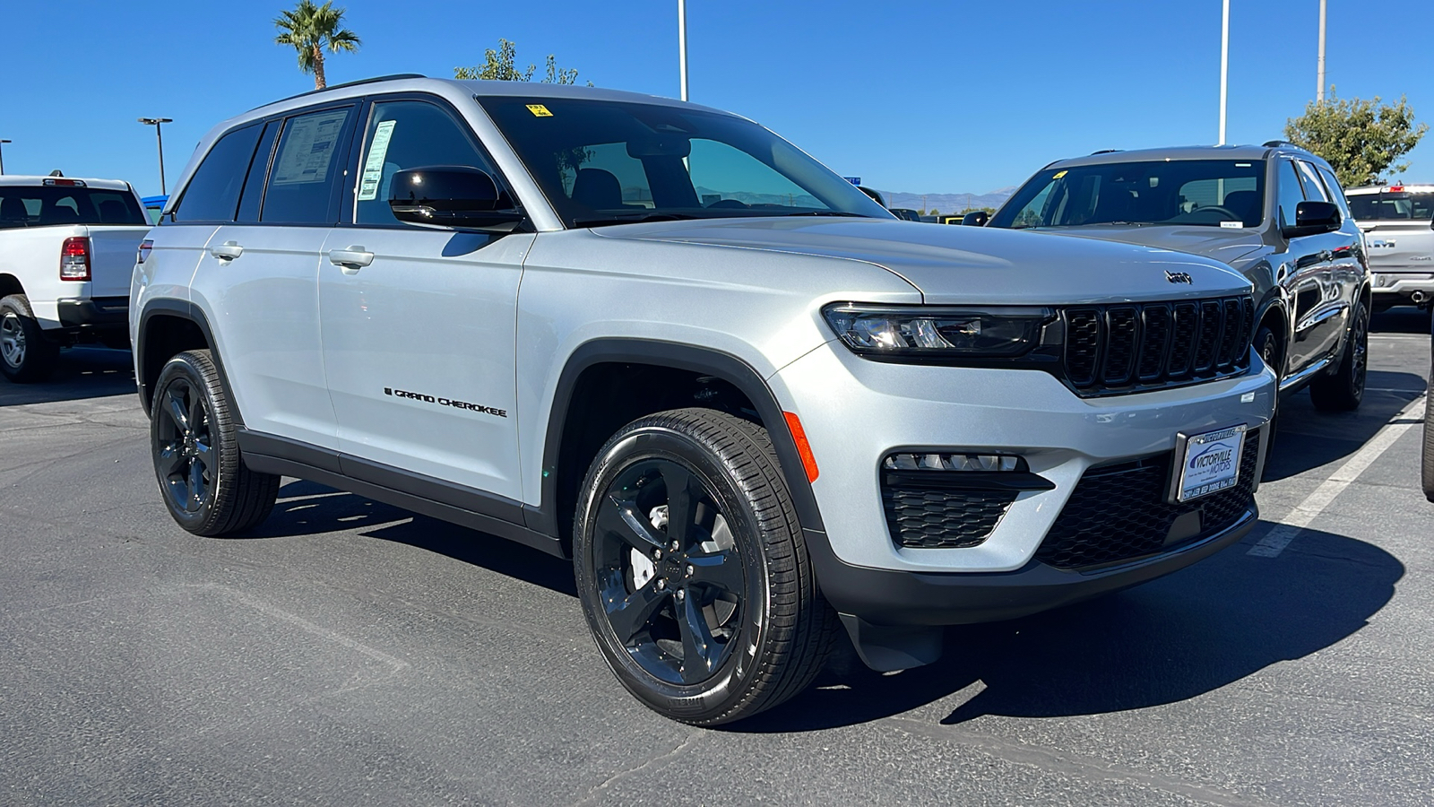 2024 Jeep Grand Cherokee Limited 1