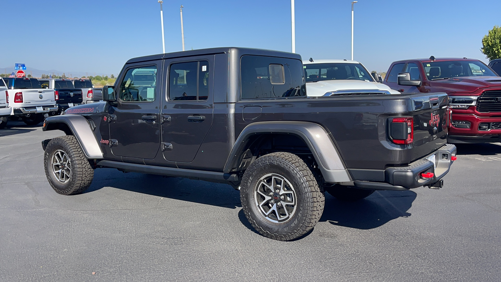 2024 Jeep Gladiator Rubicon 5