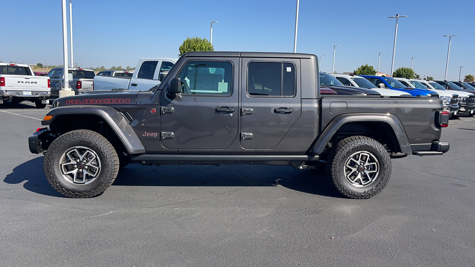 2024 Jeep Gladiator Rubicon 6