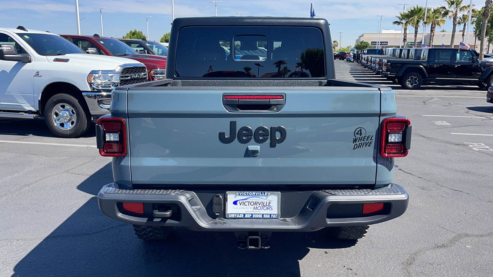 2024 Jeep Gladiator  4