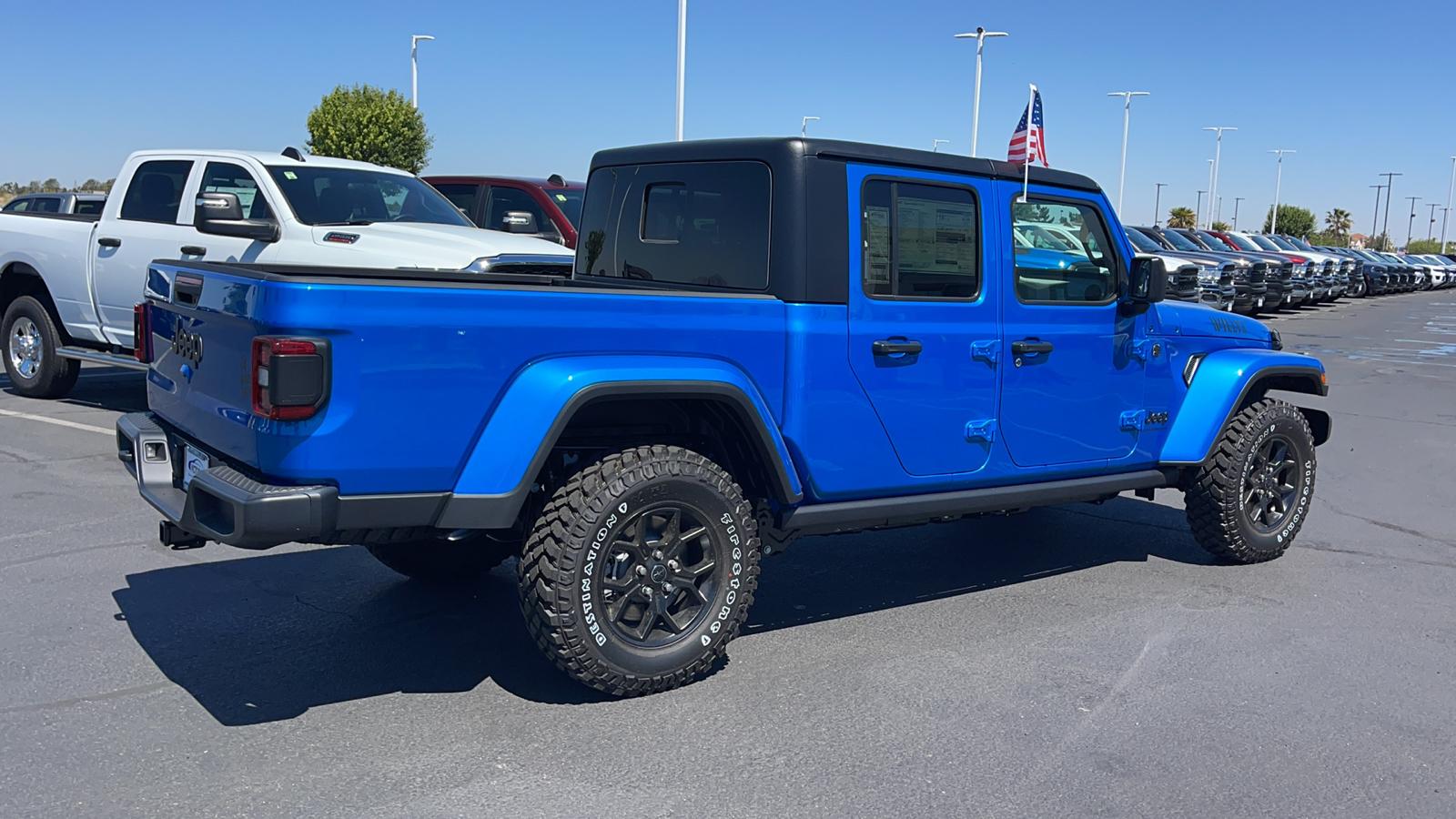 2024 Jeep Gladiator  3