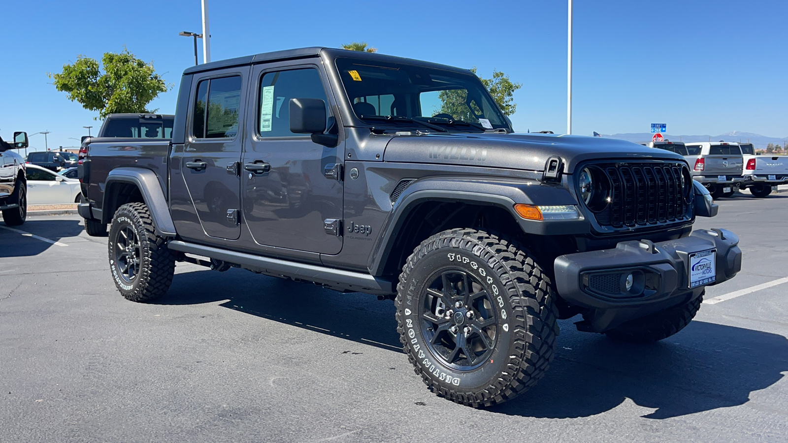 2024 Jeep Gladiator  1