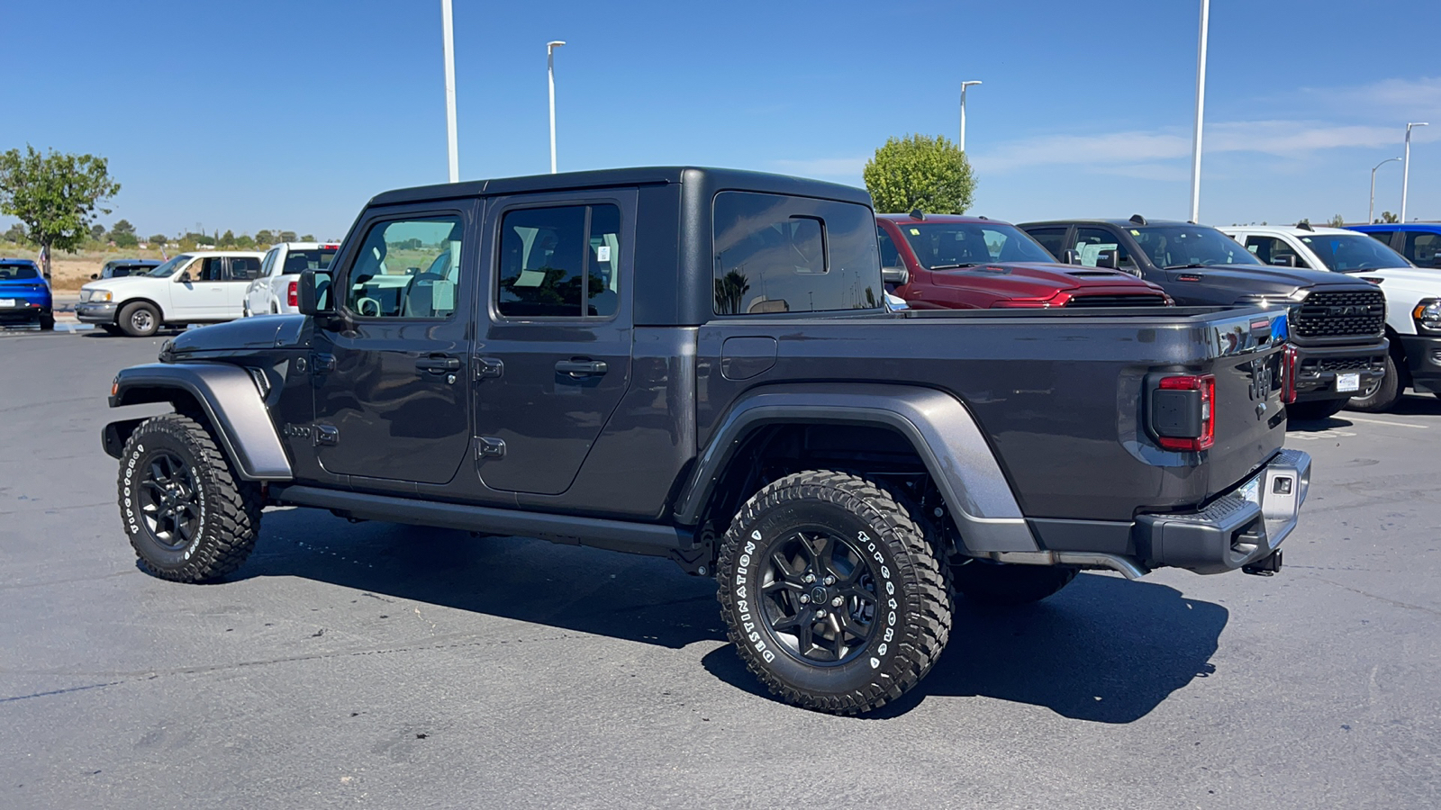 2024 Jeep Gladiator  5