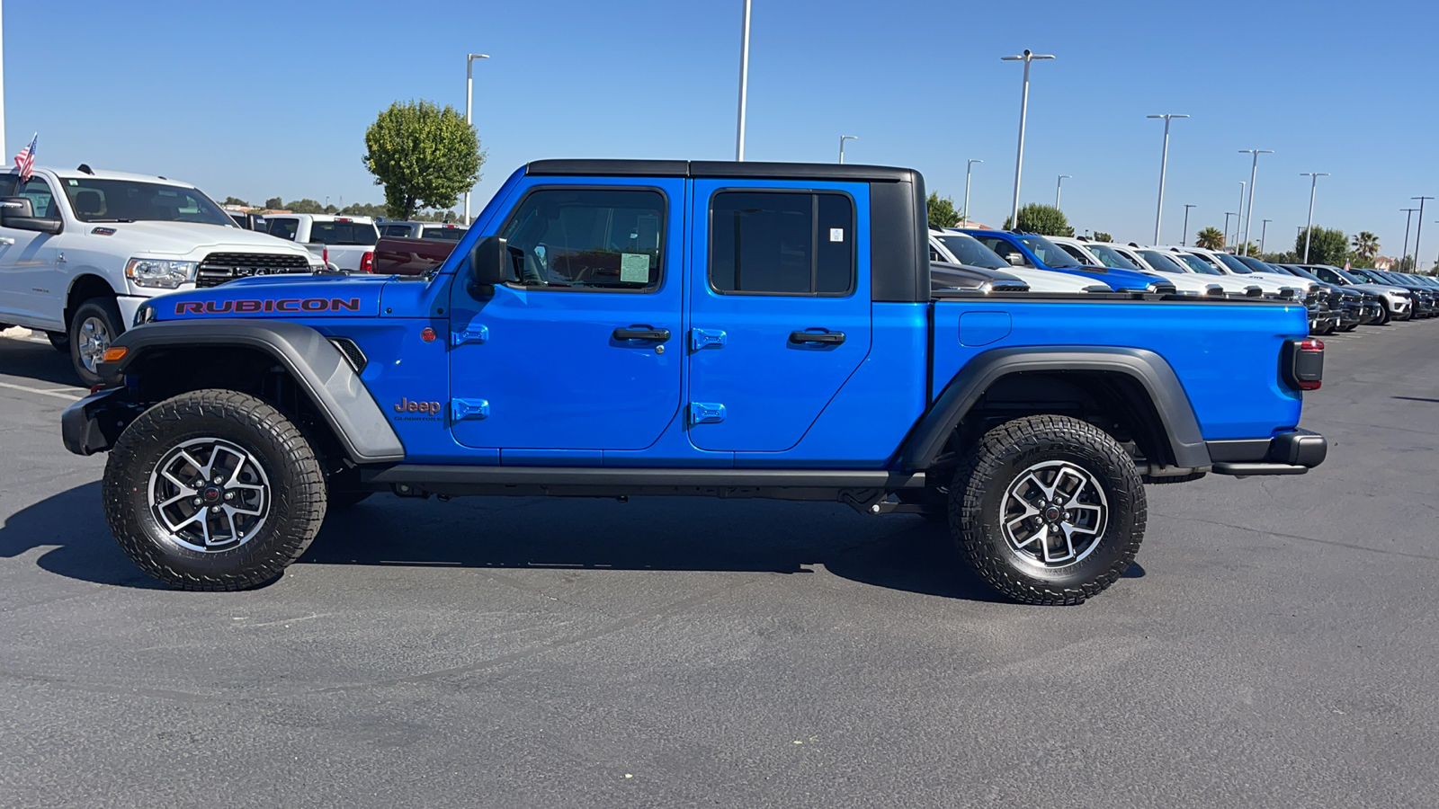 2024 Jeep Gladiator Rubicon 6