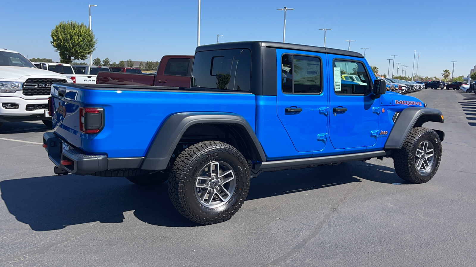 2024 Jeep Gladiator Mojave 3