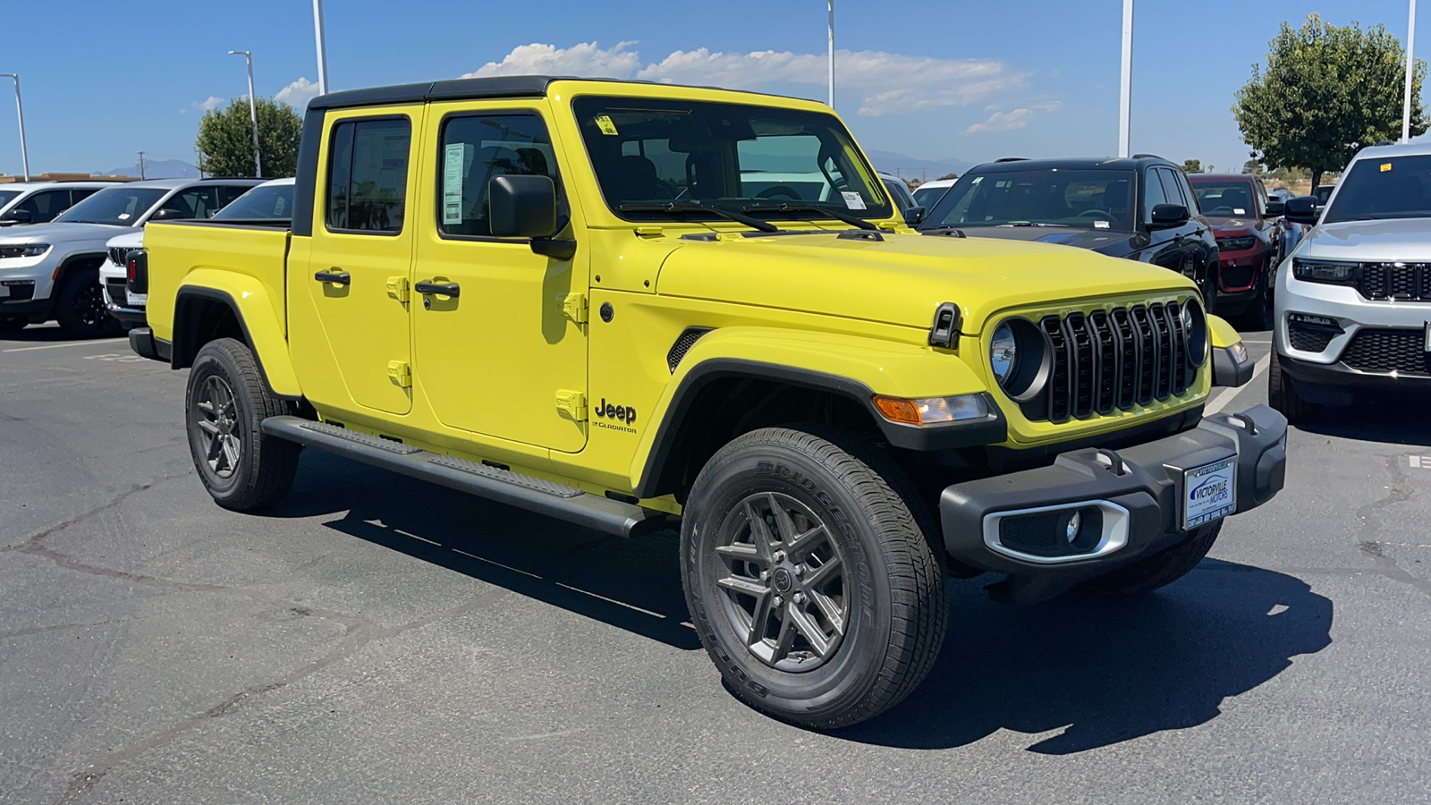 2024 Jeep Gladiator Sport 1