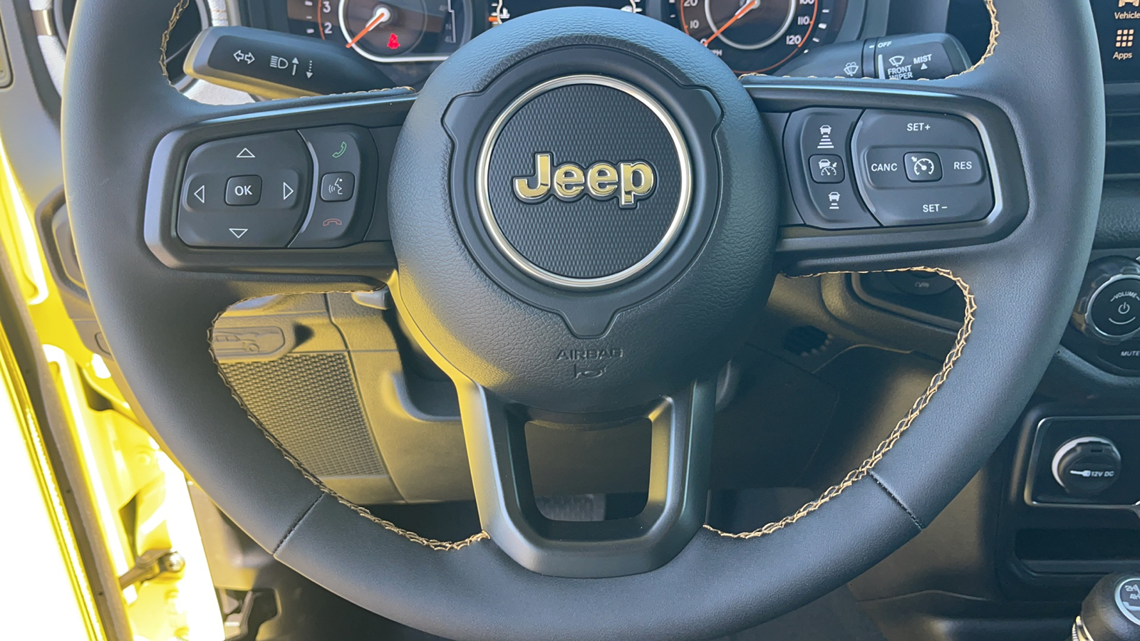 2024 Jeep Gladiator Sport 21