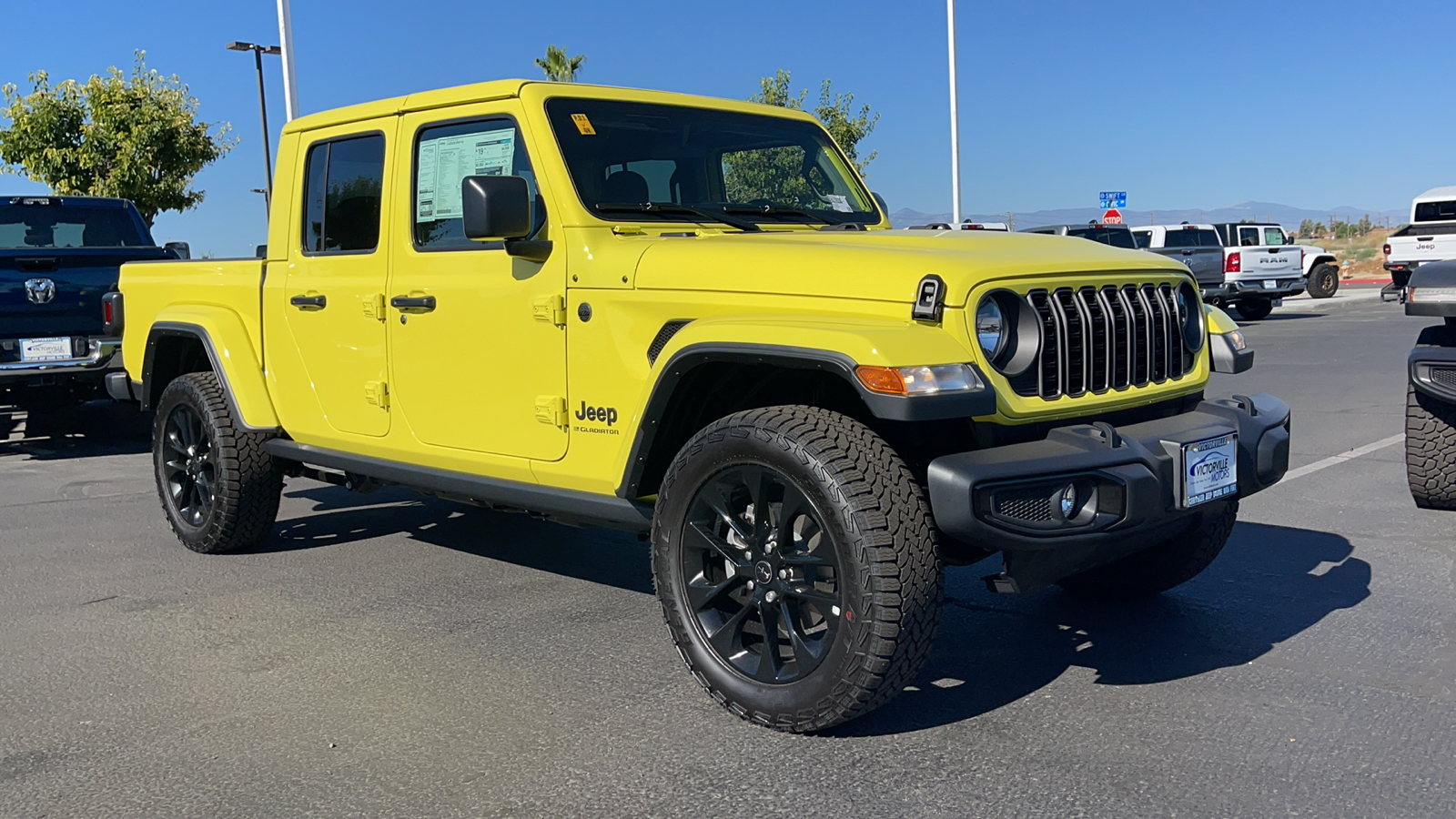 2024 Jeep Gladiator Sport 1