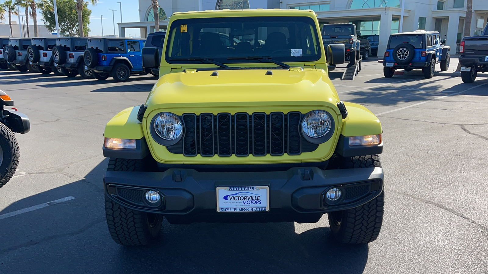 2024 Jeep Gladiator Sport 8