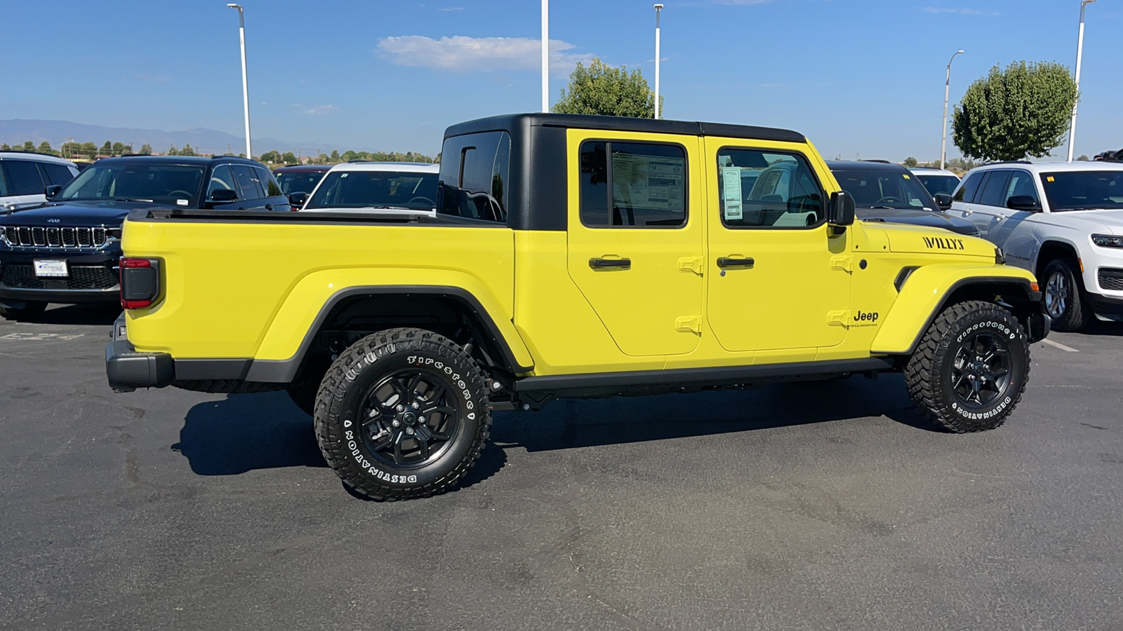 2024 Jeep Gladiator  3