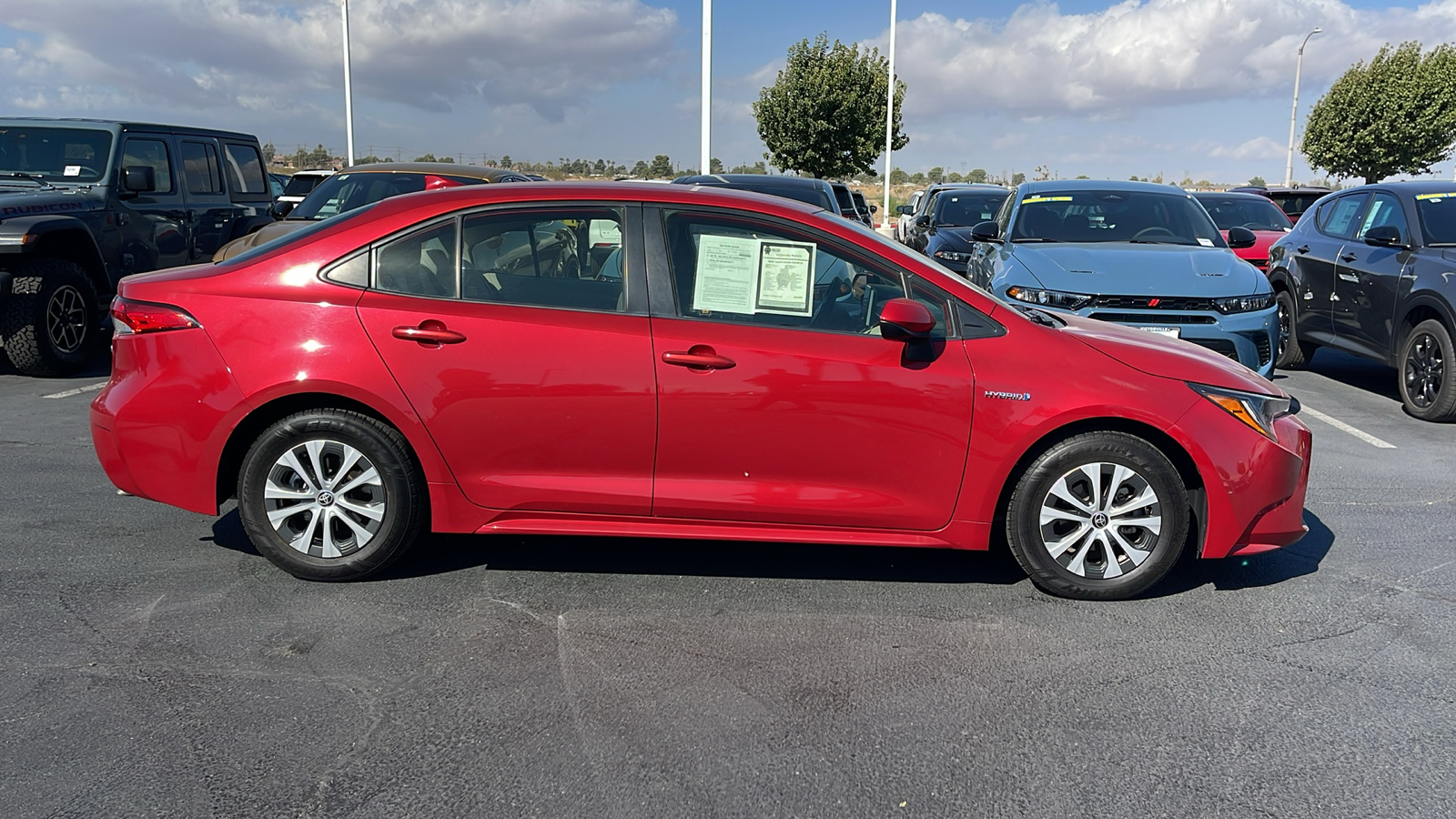 2020 Toyota Corolla Hybrid LE 2