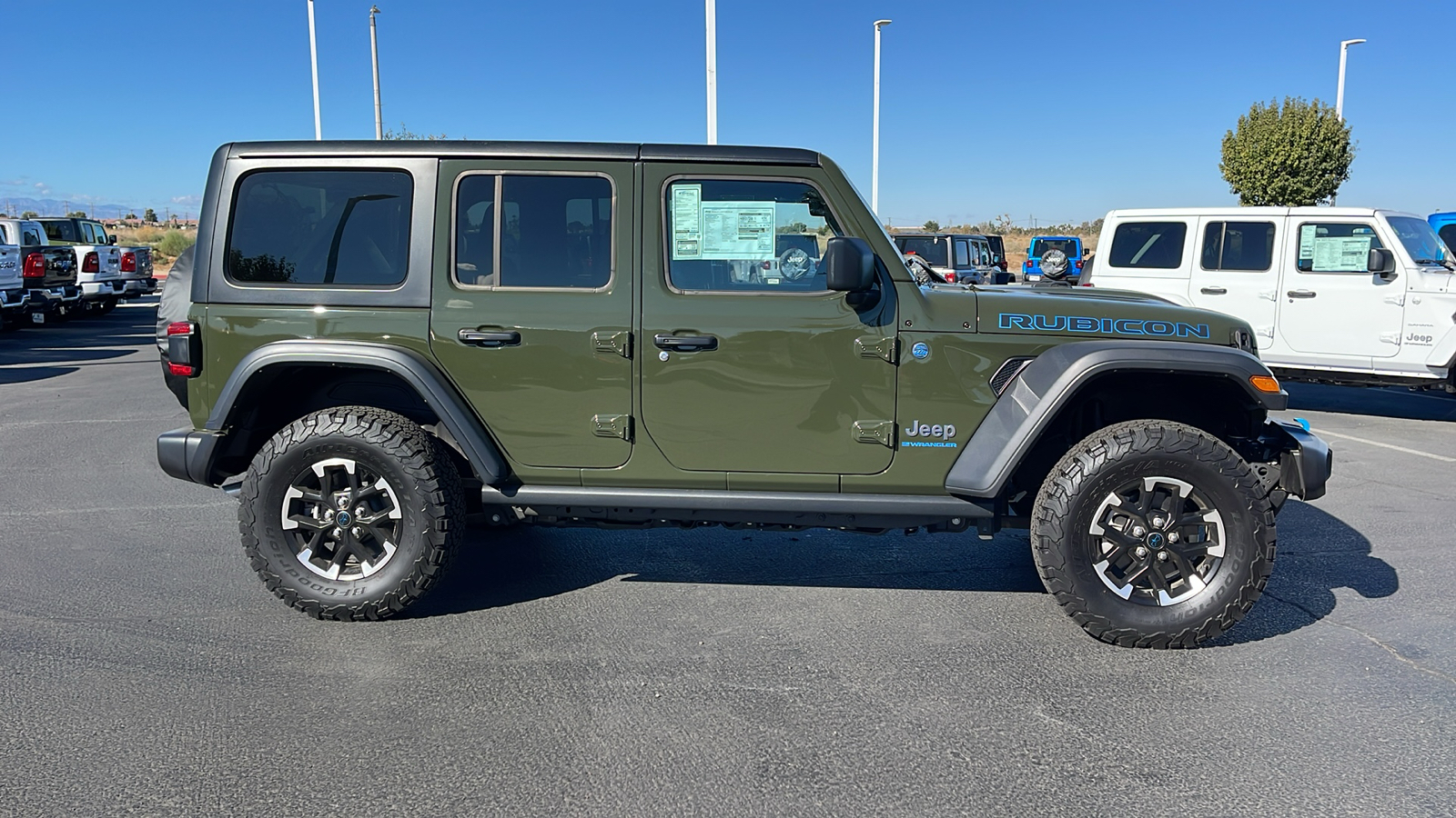 2024 Jeep Wrangler Rubicon 4xe 2