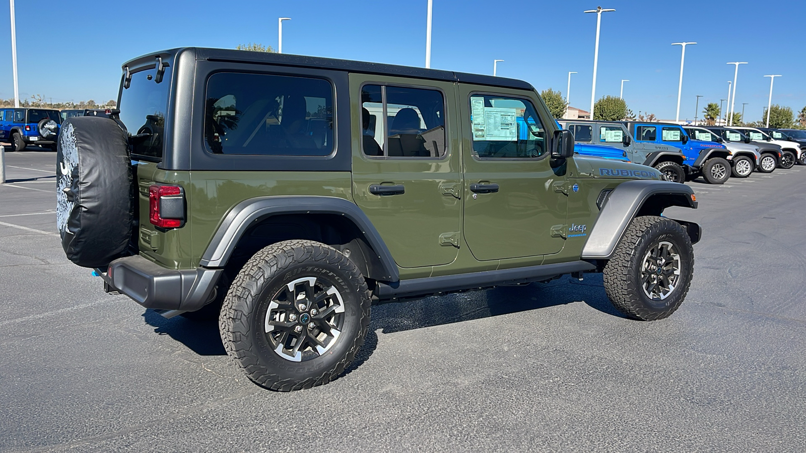 2024 Jeep Wrangler Rubicon 4xe 3