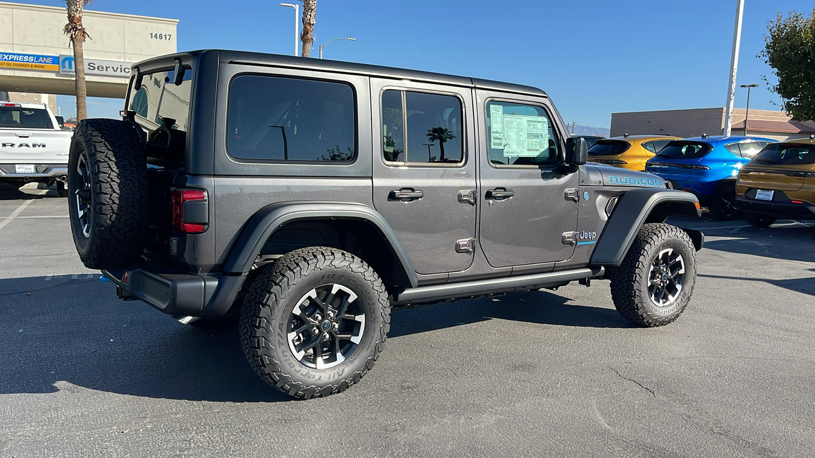 2024 Jeep Wrangler Rubicon 4xe 3