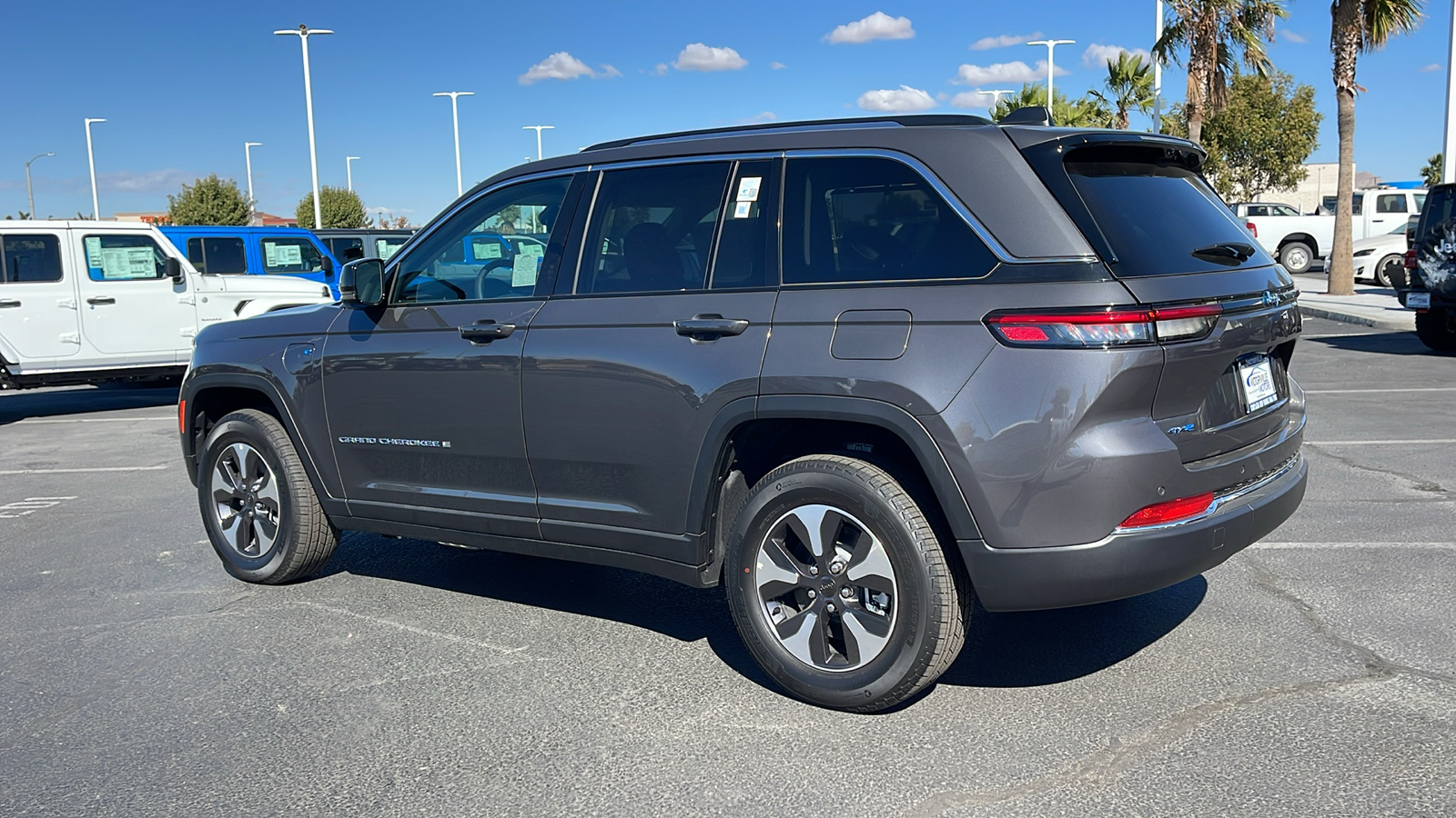 2024 Jeep Grand Cherokee  5