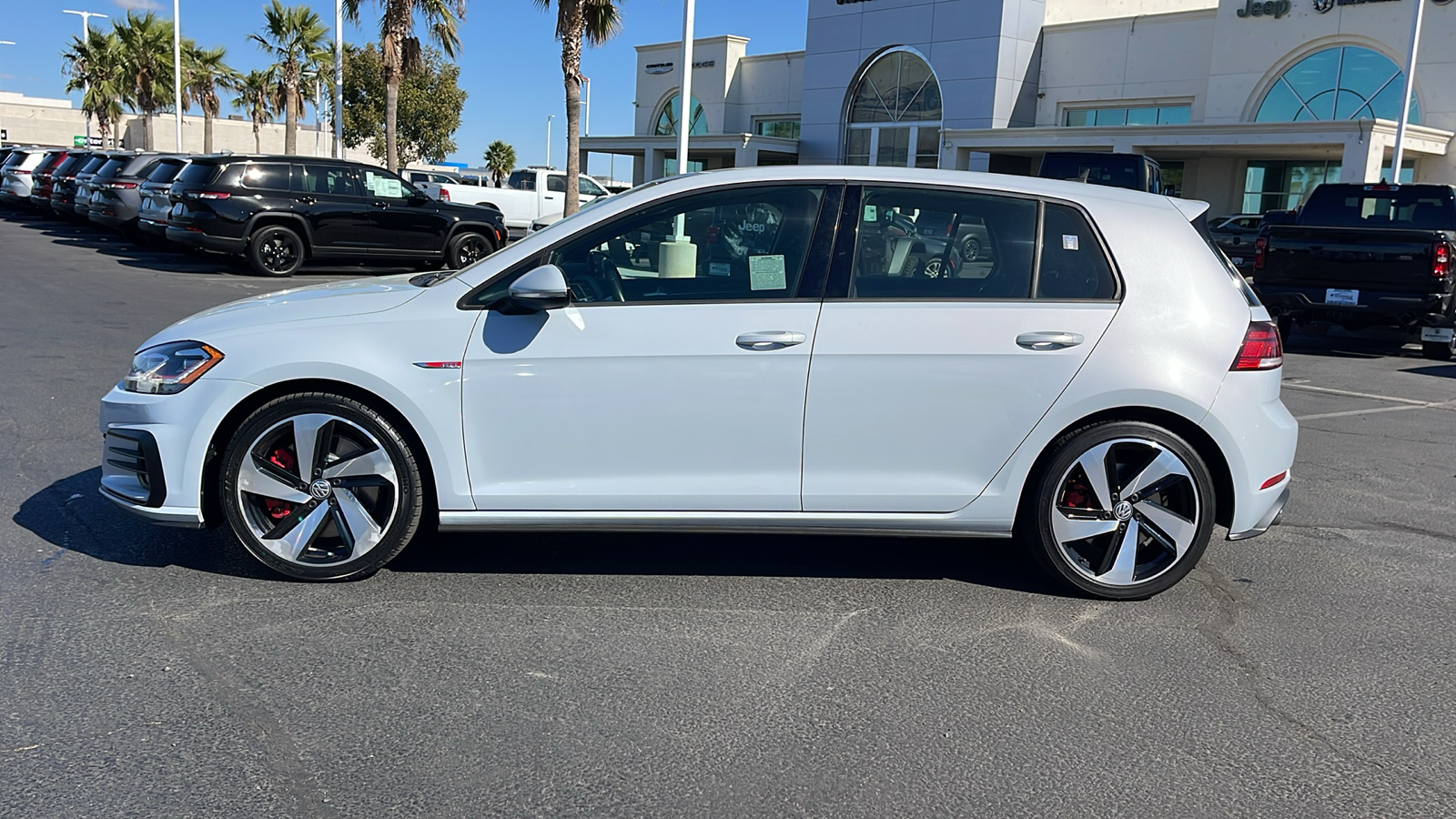 2018 Volkswagen Golf GTI 2.0T SE 6