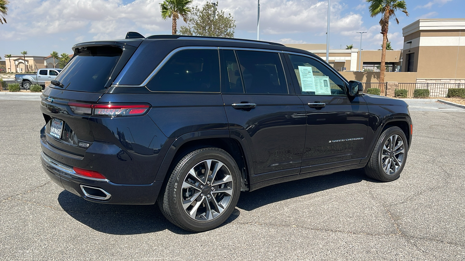 2023 Jeep Grand Cherokee Overland 4xe 3