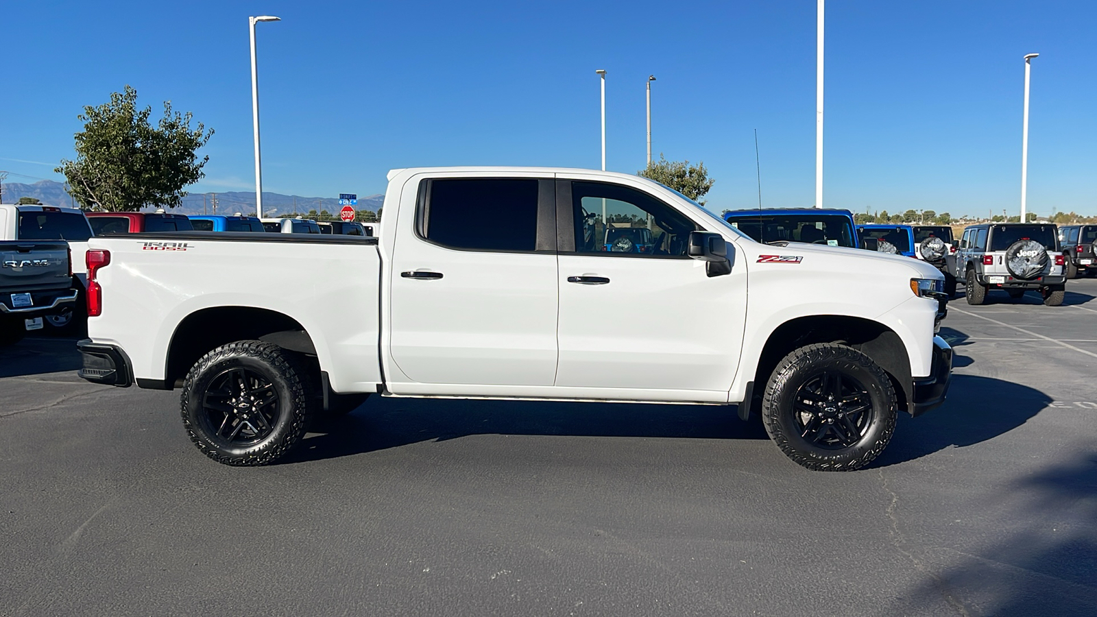 2022 Chevrolet Silverado 1500 LTD LT Trail Boss 2