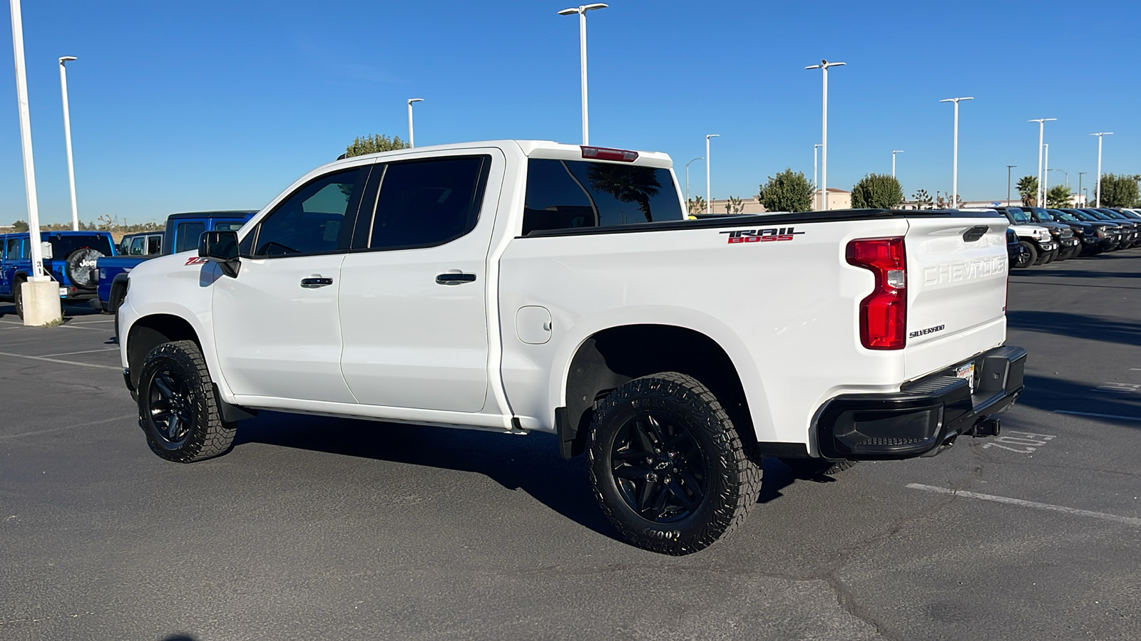 2022 Chevrolet Silverado 1500 LTD LT Trail Boss 5