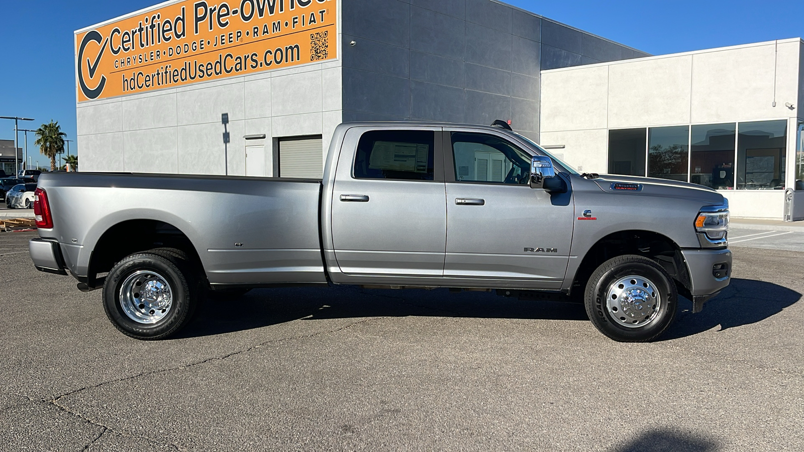 2024 Ram 3500 Laramie 2