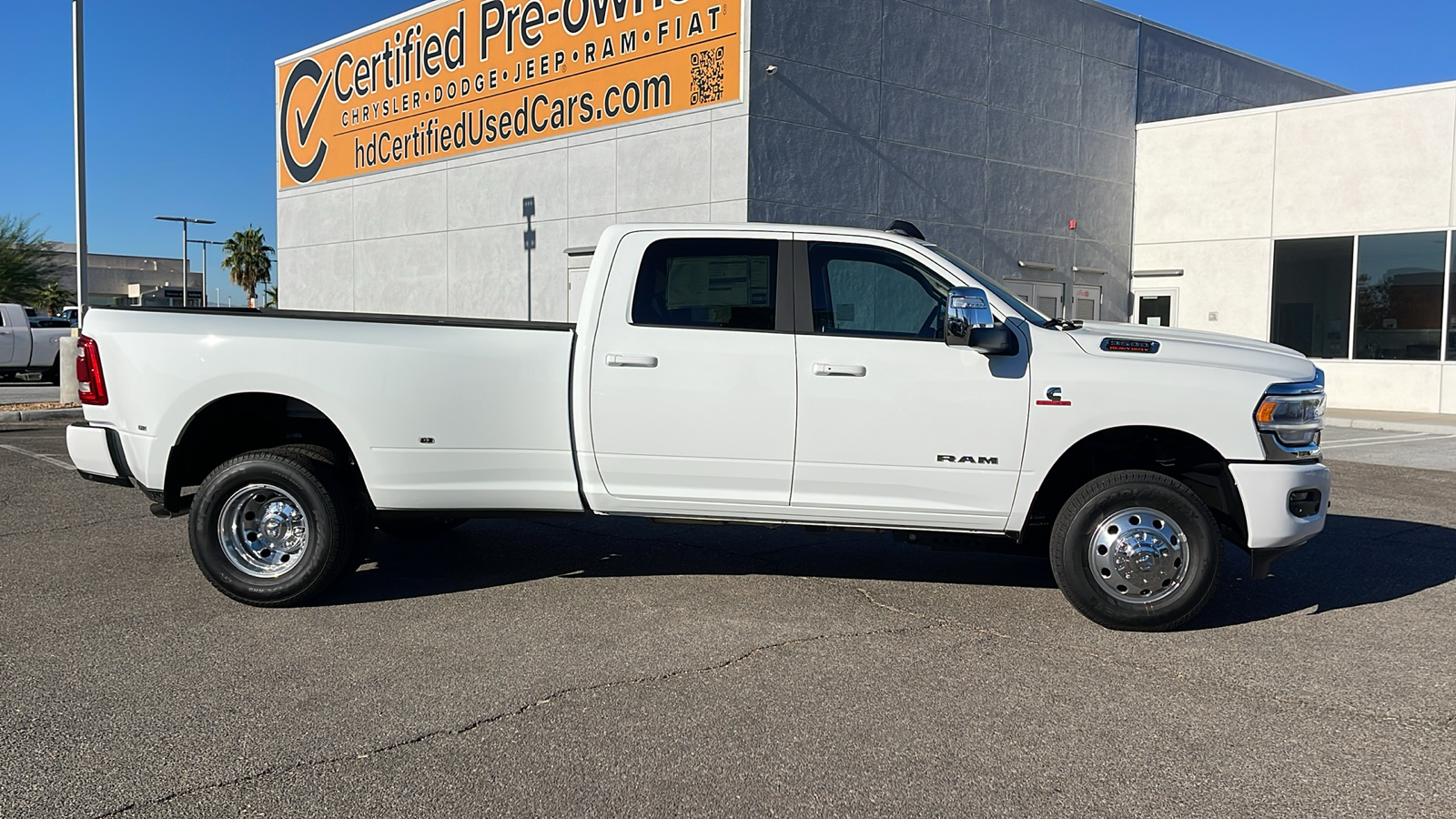 2024 Ram 3500 Laramie 2