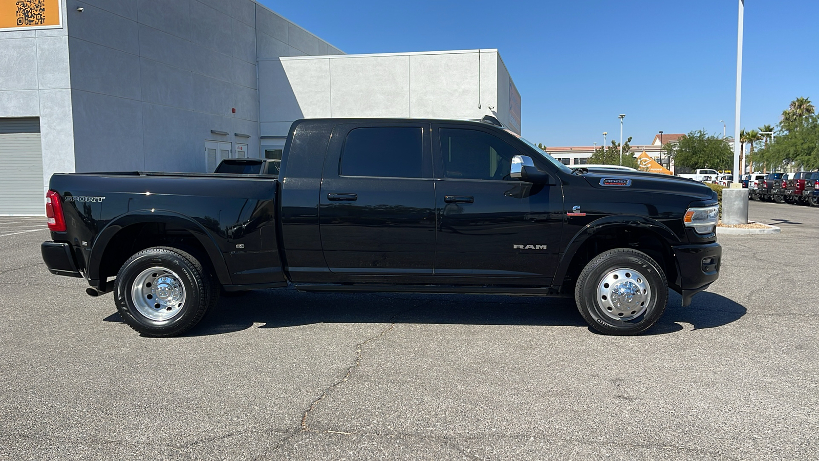 2022 Ram 3500 Laramie 2