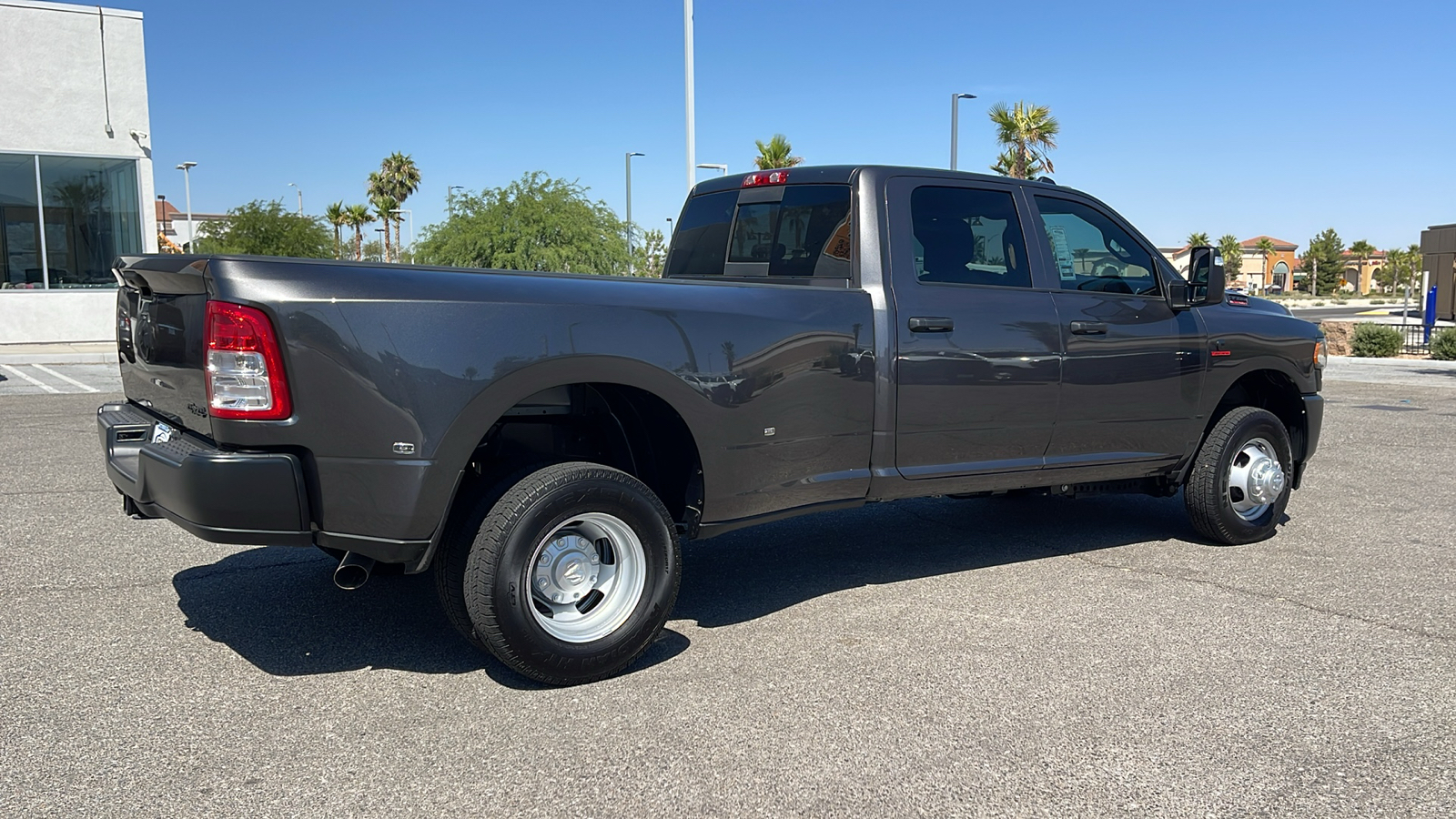 2024 Ram 3500 Tradesman 3