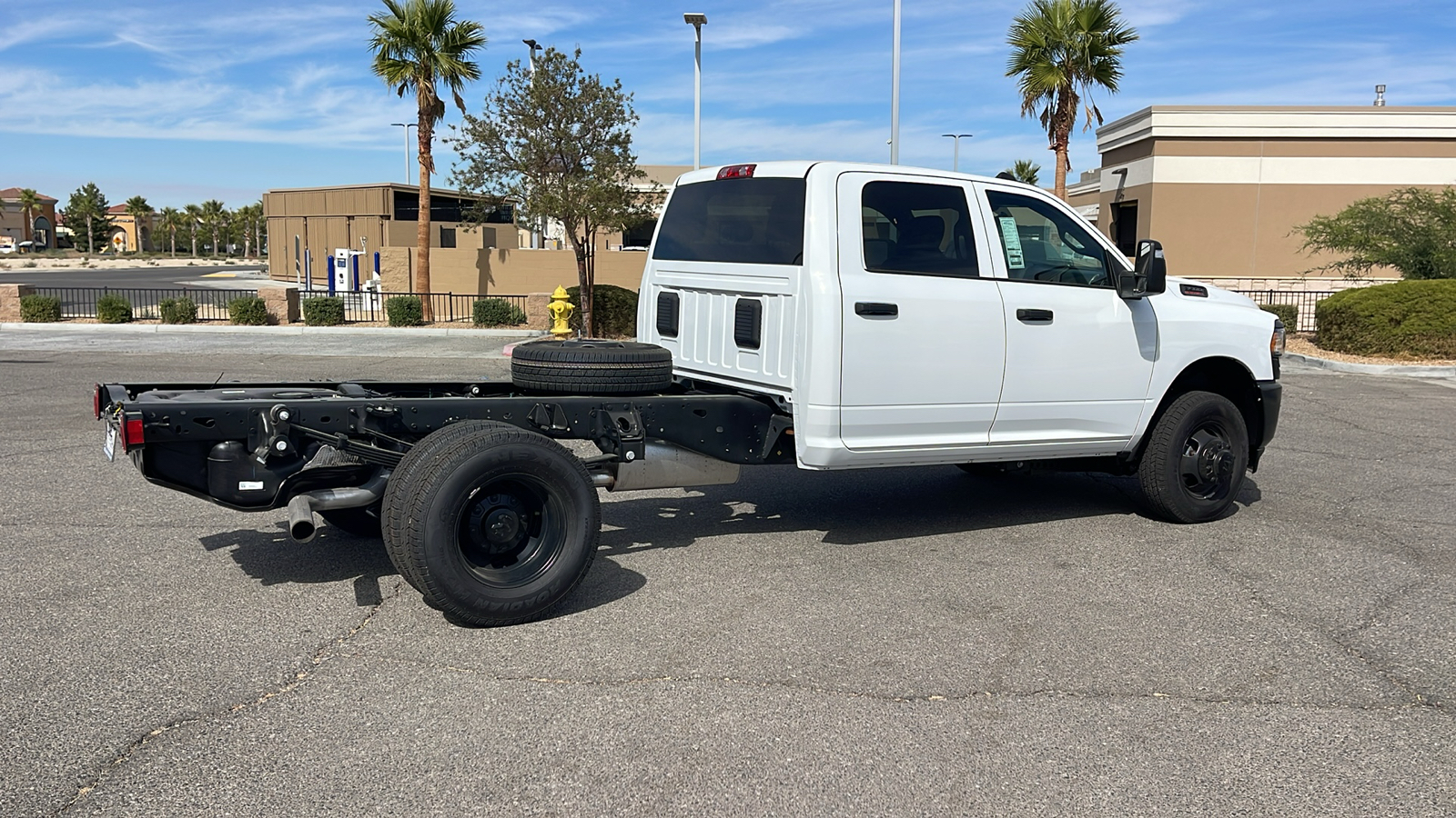 2024 Ram 3500 Tradesman 3