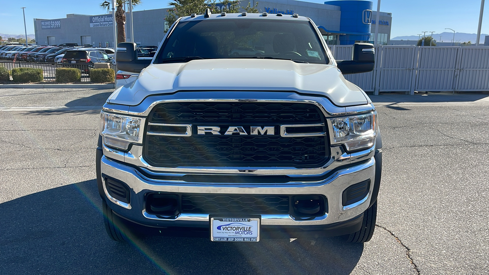 2024 Ram 5500HD Tradesman 8