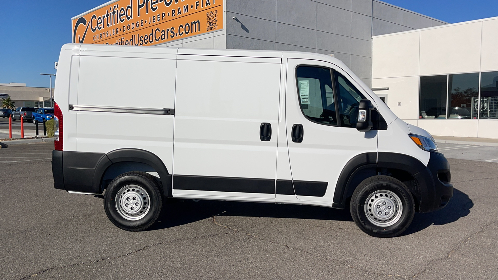 2024 Ram ProMaster 1500 Low Roof 2