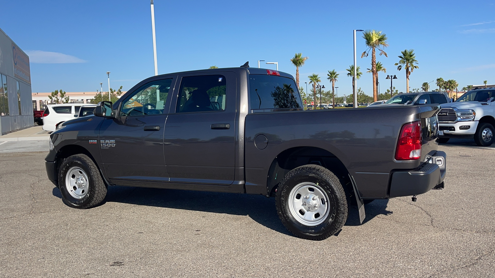 2024 Ram 1500 Classic Tradesman 5