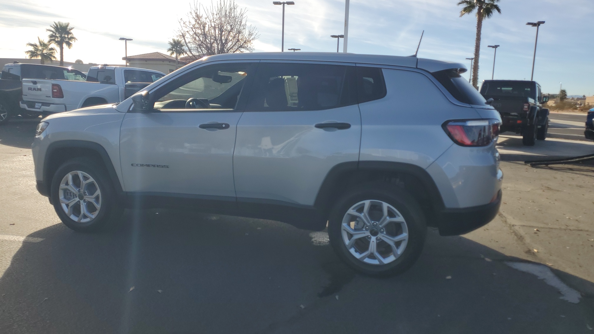 2025 Jeep Compass Sport 5