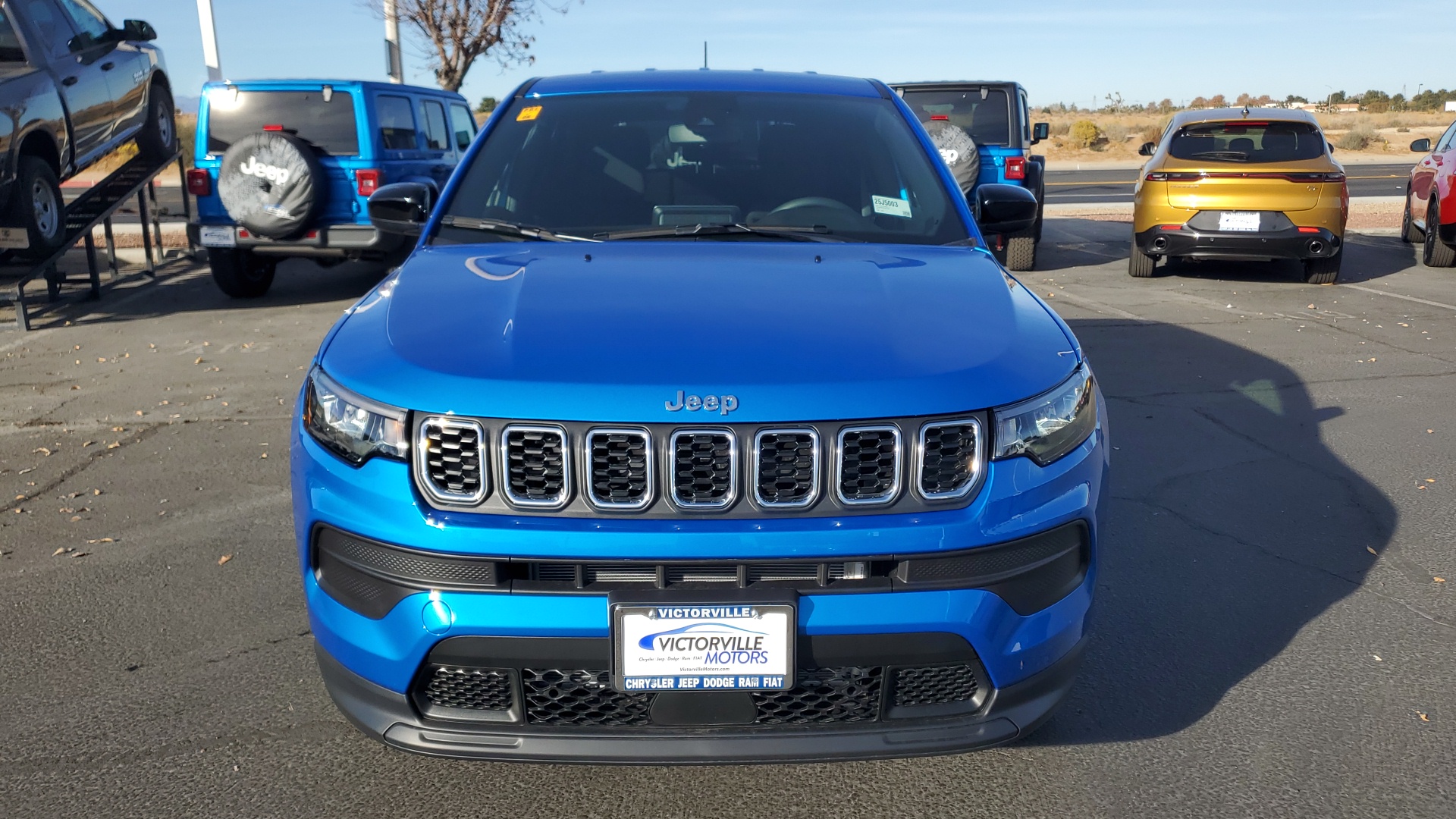 2025 Jeep Compass Sport 8