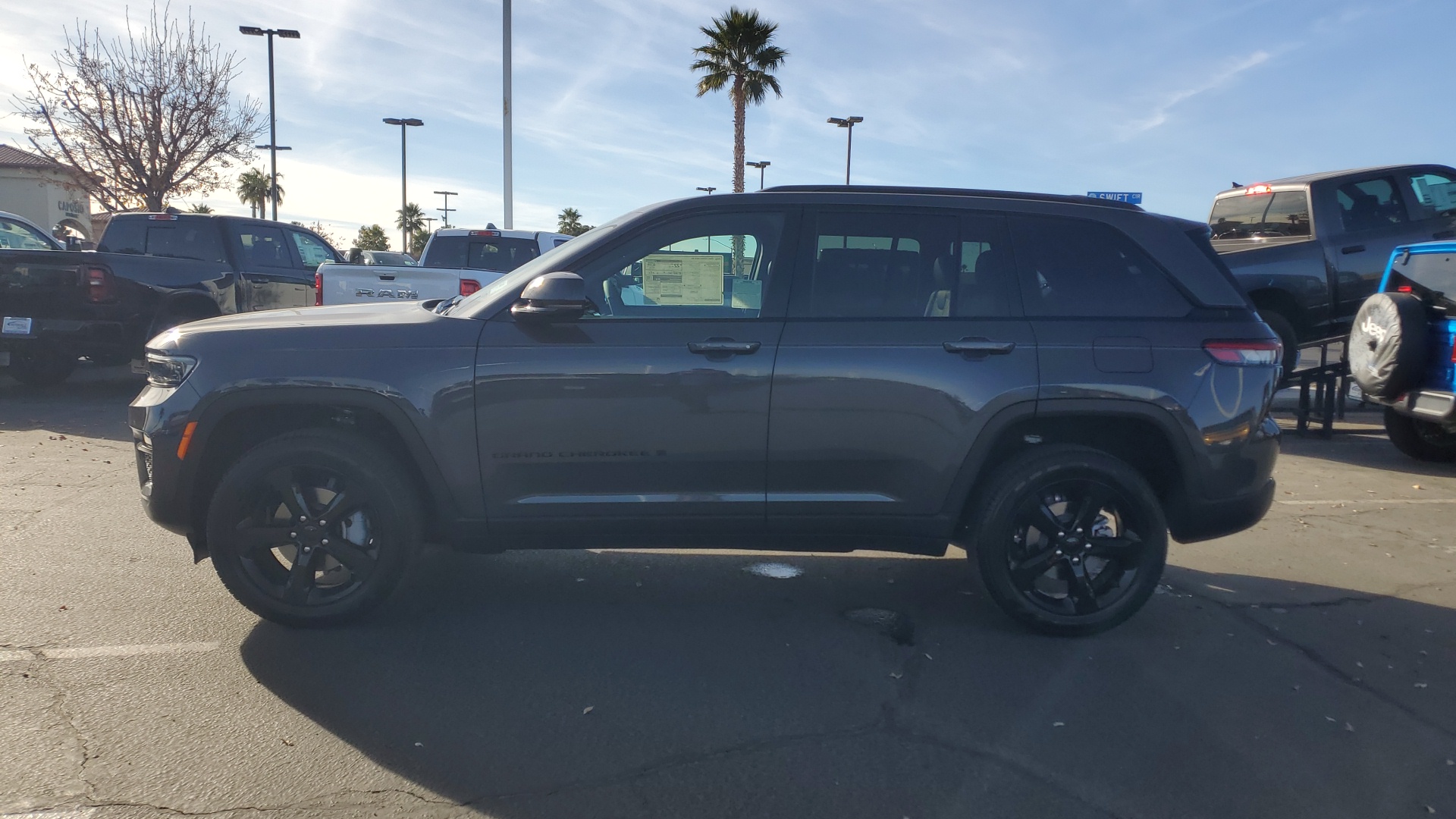 2025 Jeep Grand Cherokee Limited 6