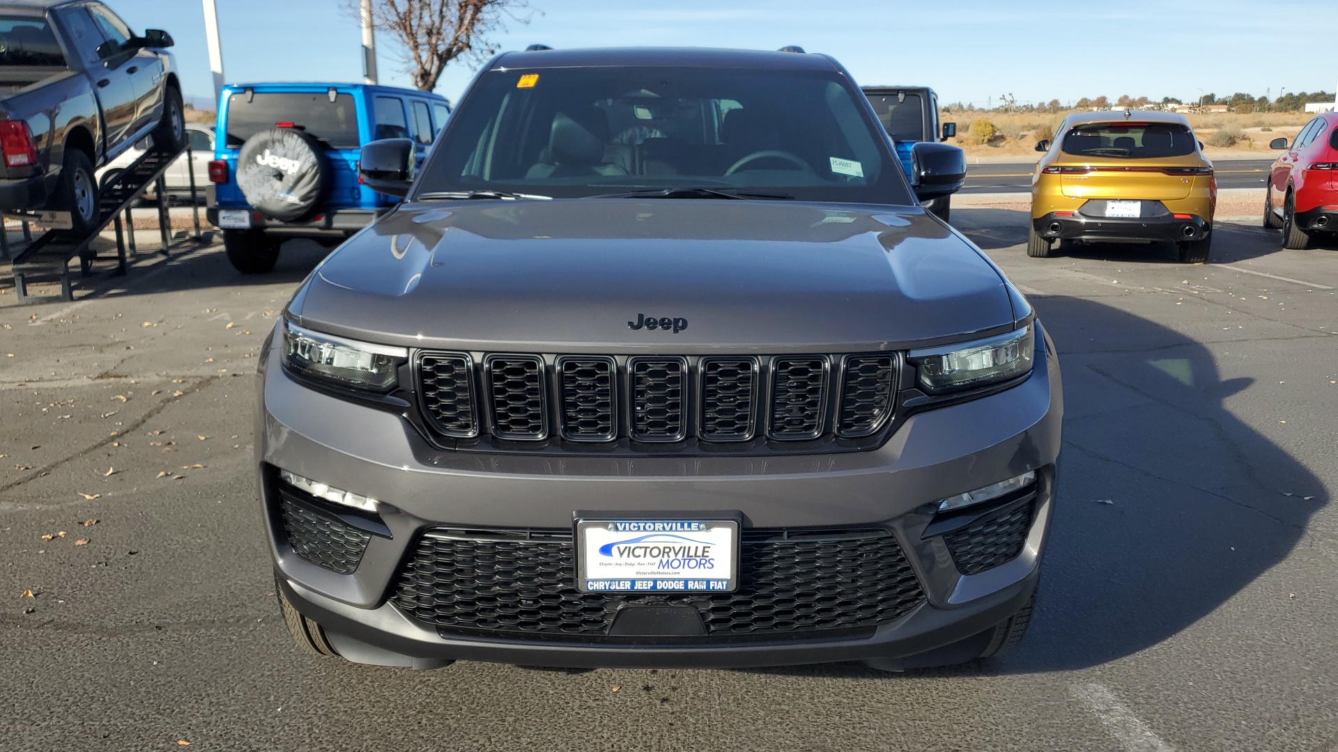 2025 Jeep Grand Cherokee Limited 8