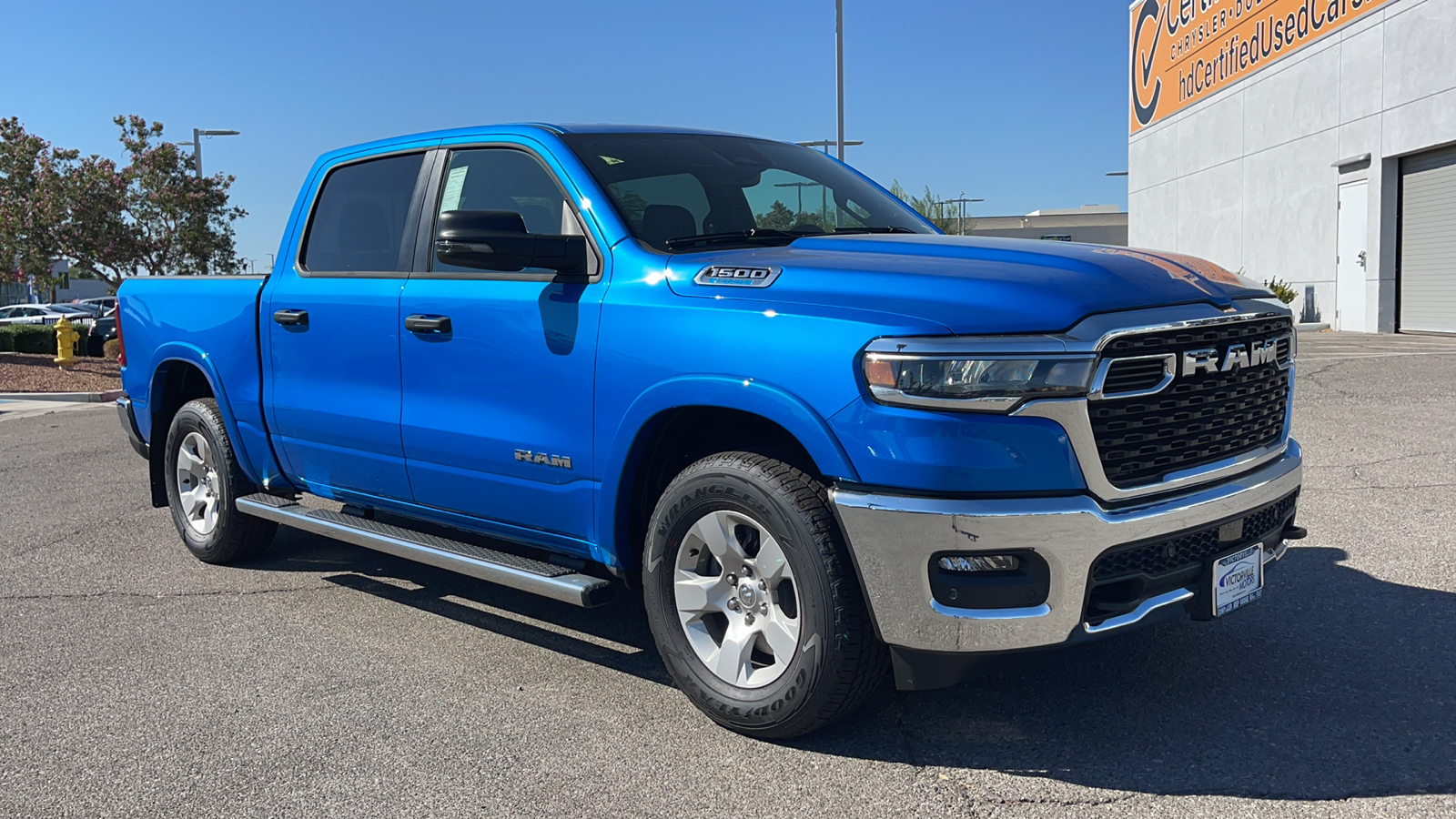 2025 Ram 1500 Big Horn/Lone Star 1