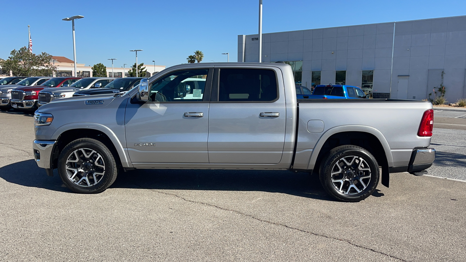 2025 Ram 1500 Laramie 6