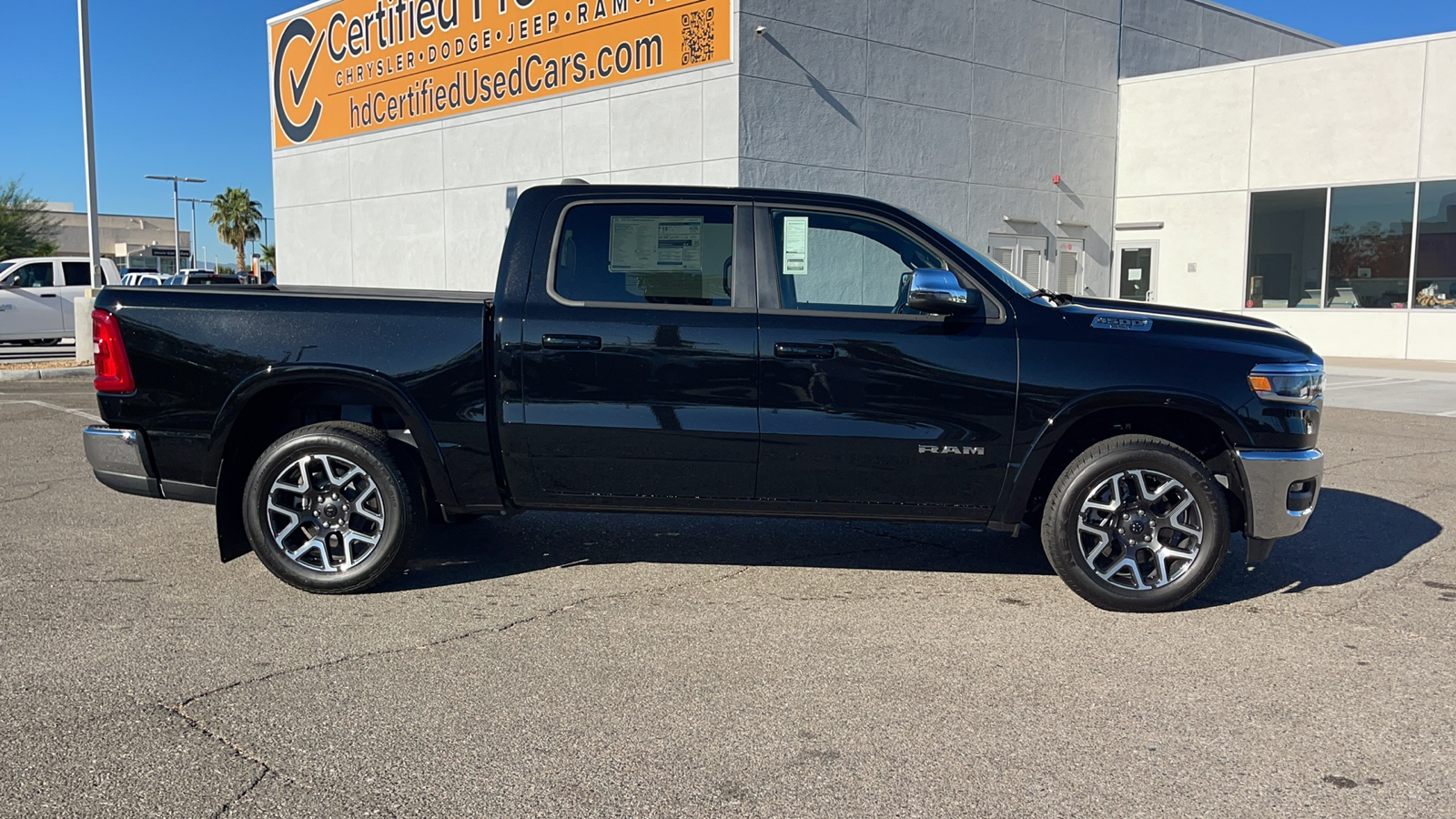 2025 Ram 1500 Laramie 2