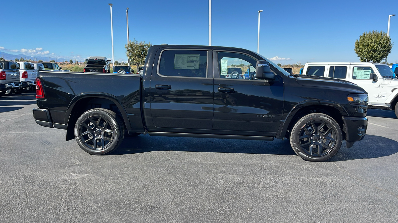 2025 Ram 1500 Laramie 2