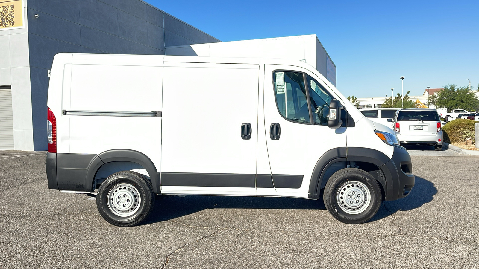 2025 Ram ProMaster 1500 Low Roof 2