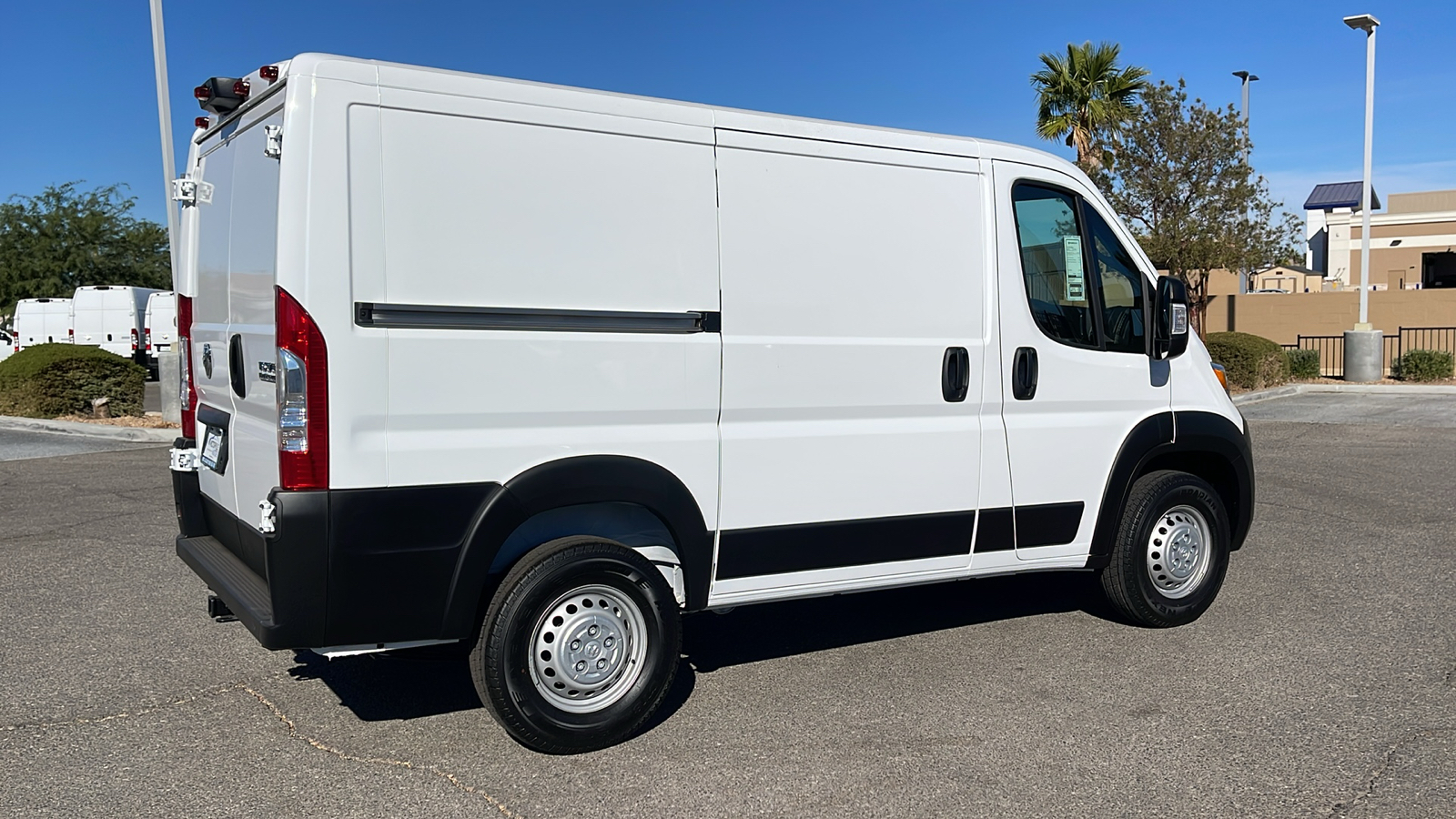 2025 Ram ProMaster 1500 Low Roof 3