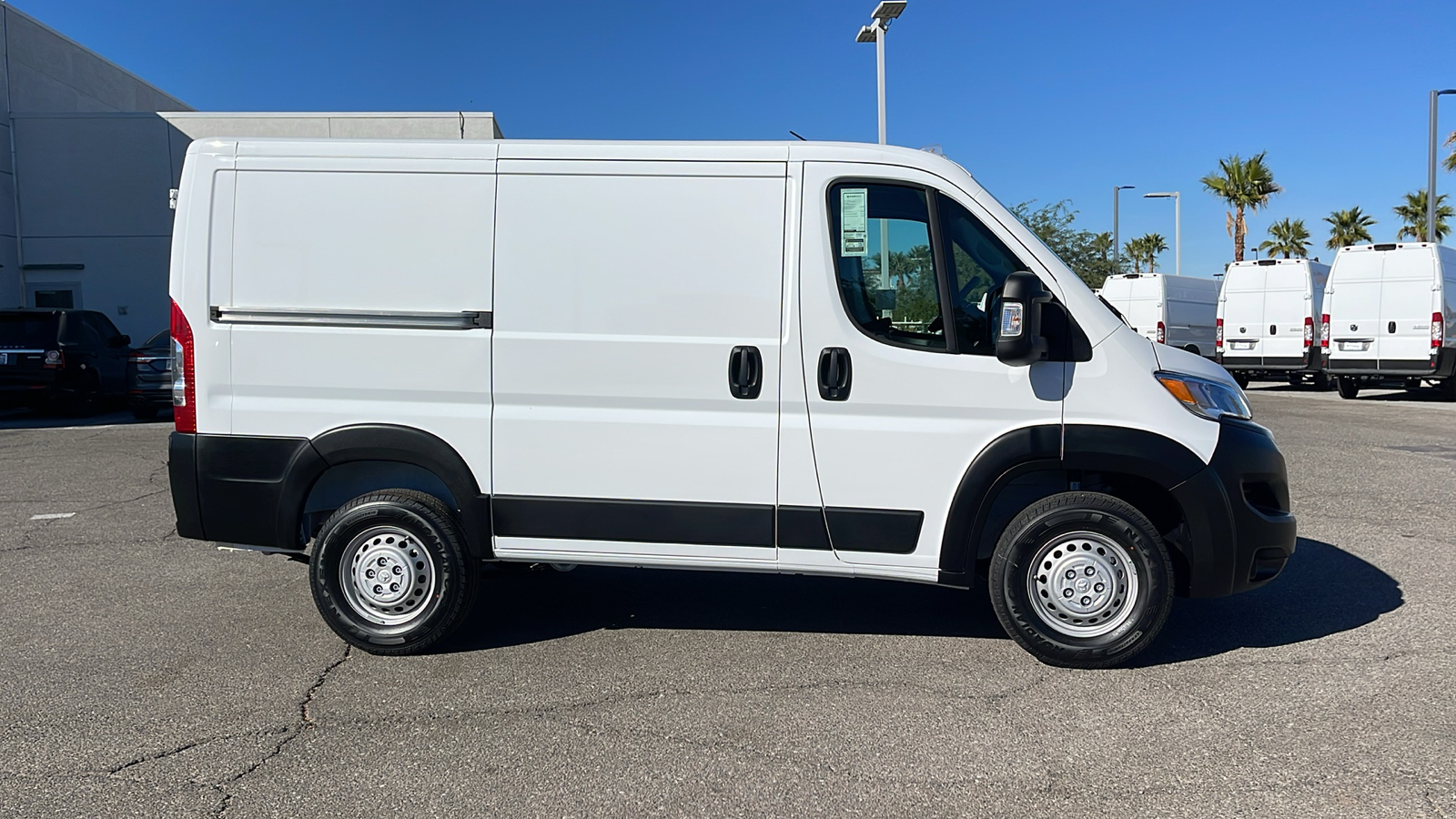 2025 Ram ProMaster 1500 Low Roof 2