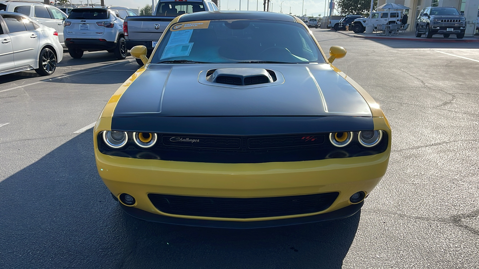 2017 Dodge Challenger R/T 8