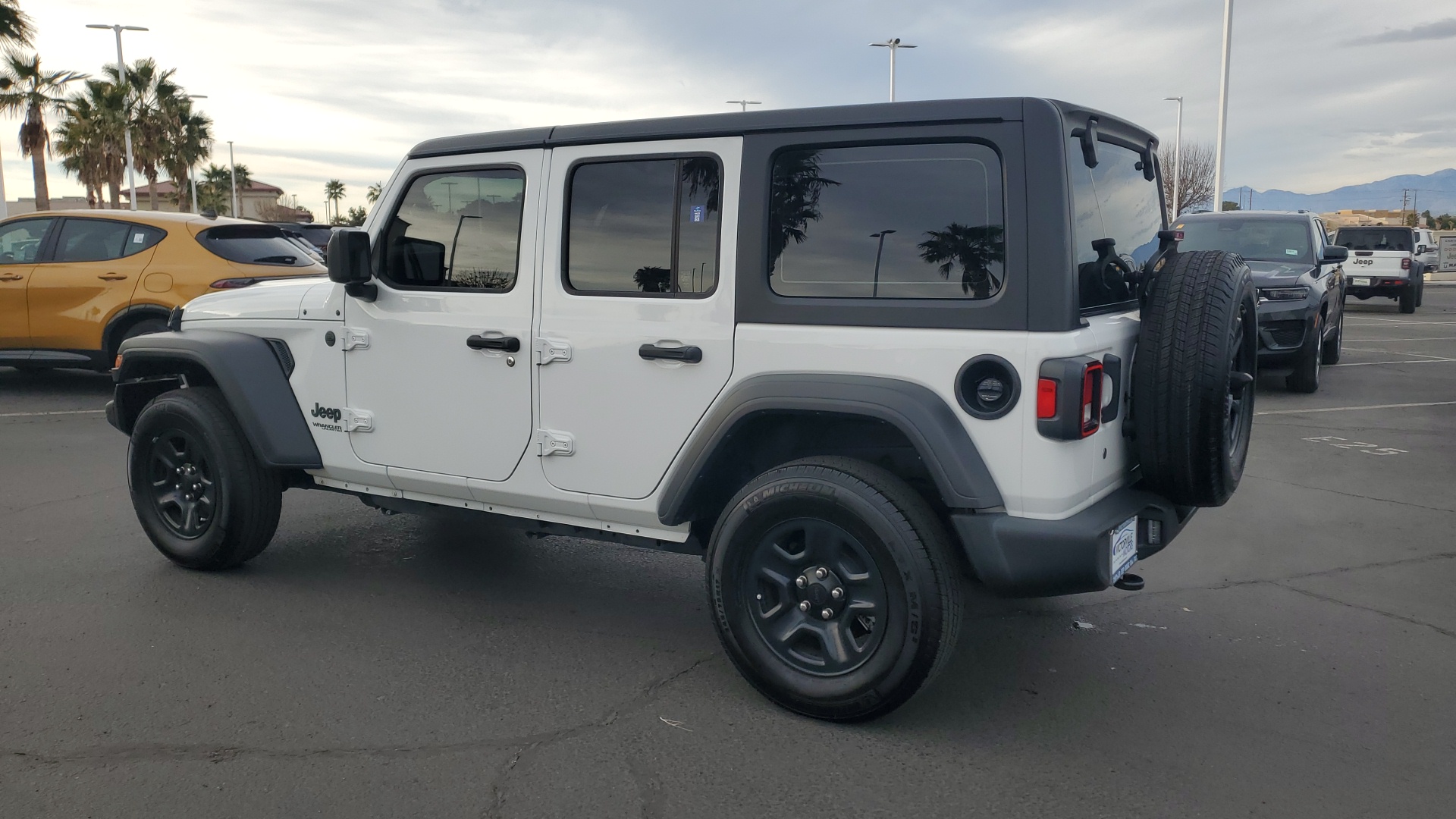 2022 Jeep Wrangler Unlimited Sport 5