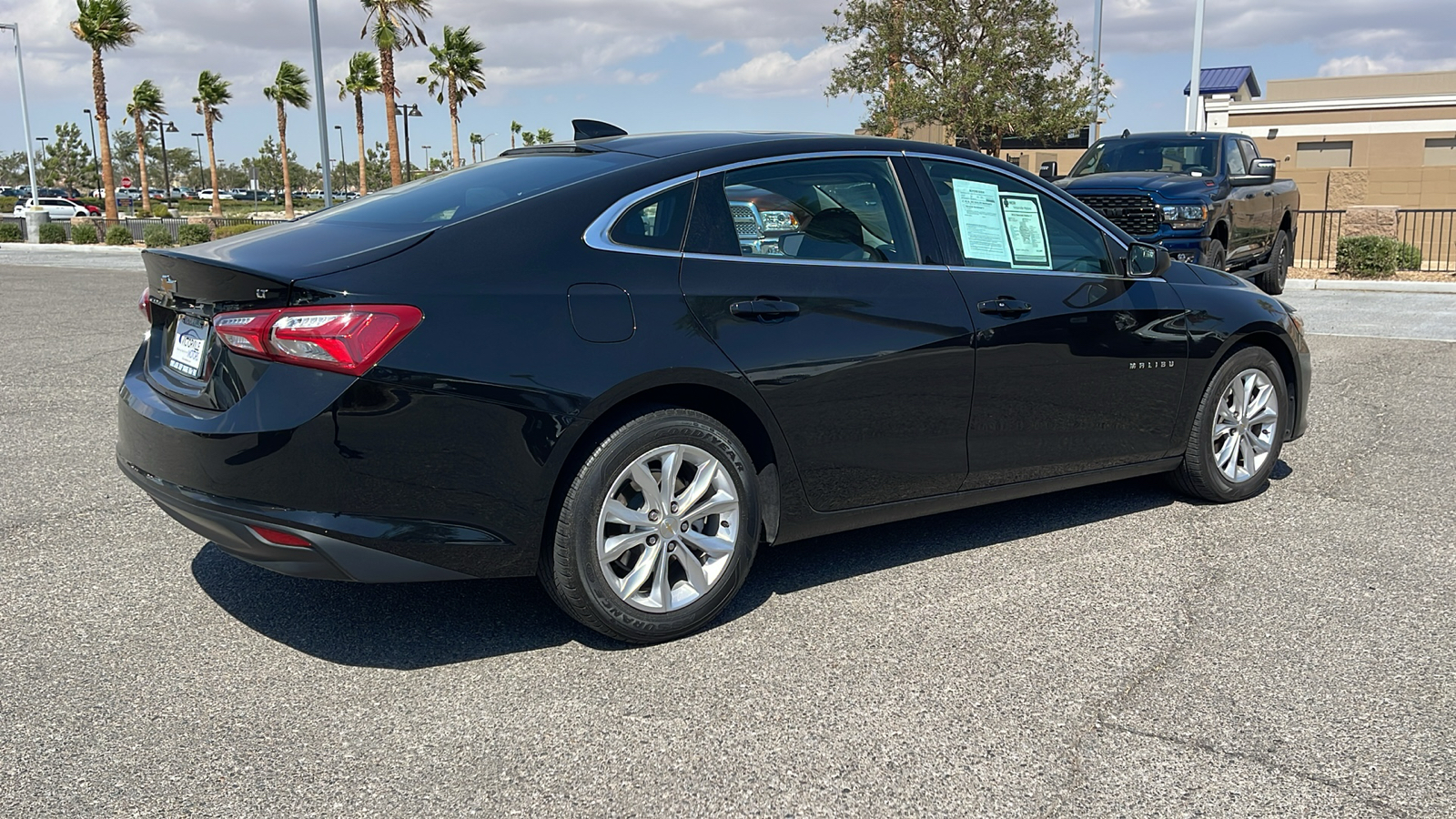 2022 Chevrolet Malibu LT 3