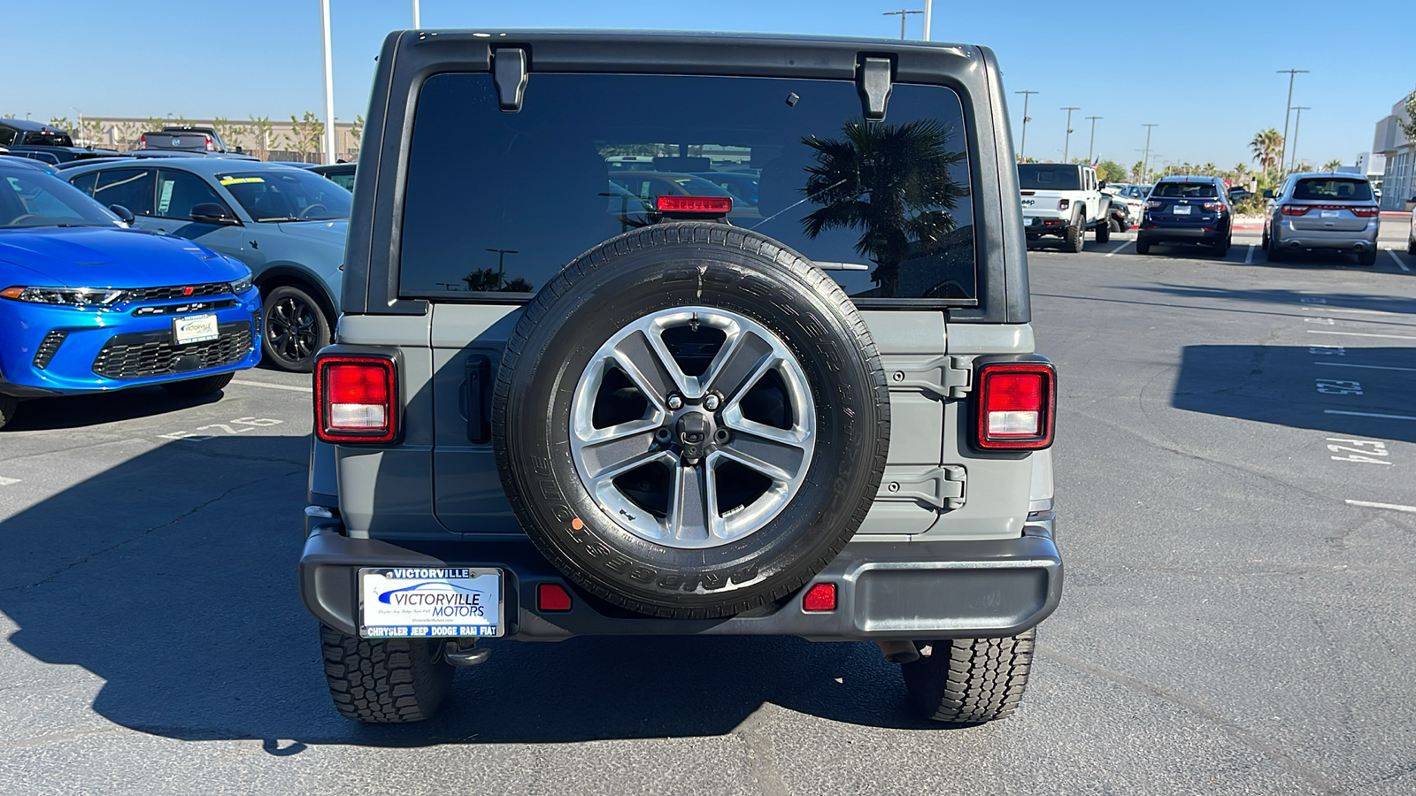 2023 Jeep Wrangler Sahara 4