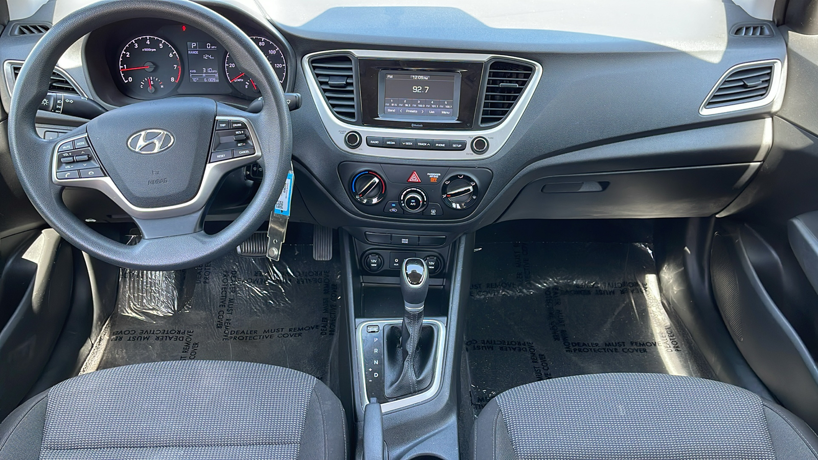 2021 Hyundai Accent SE 15