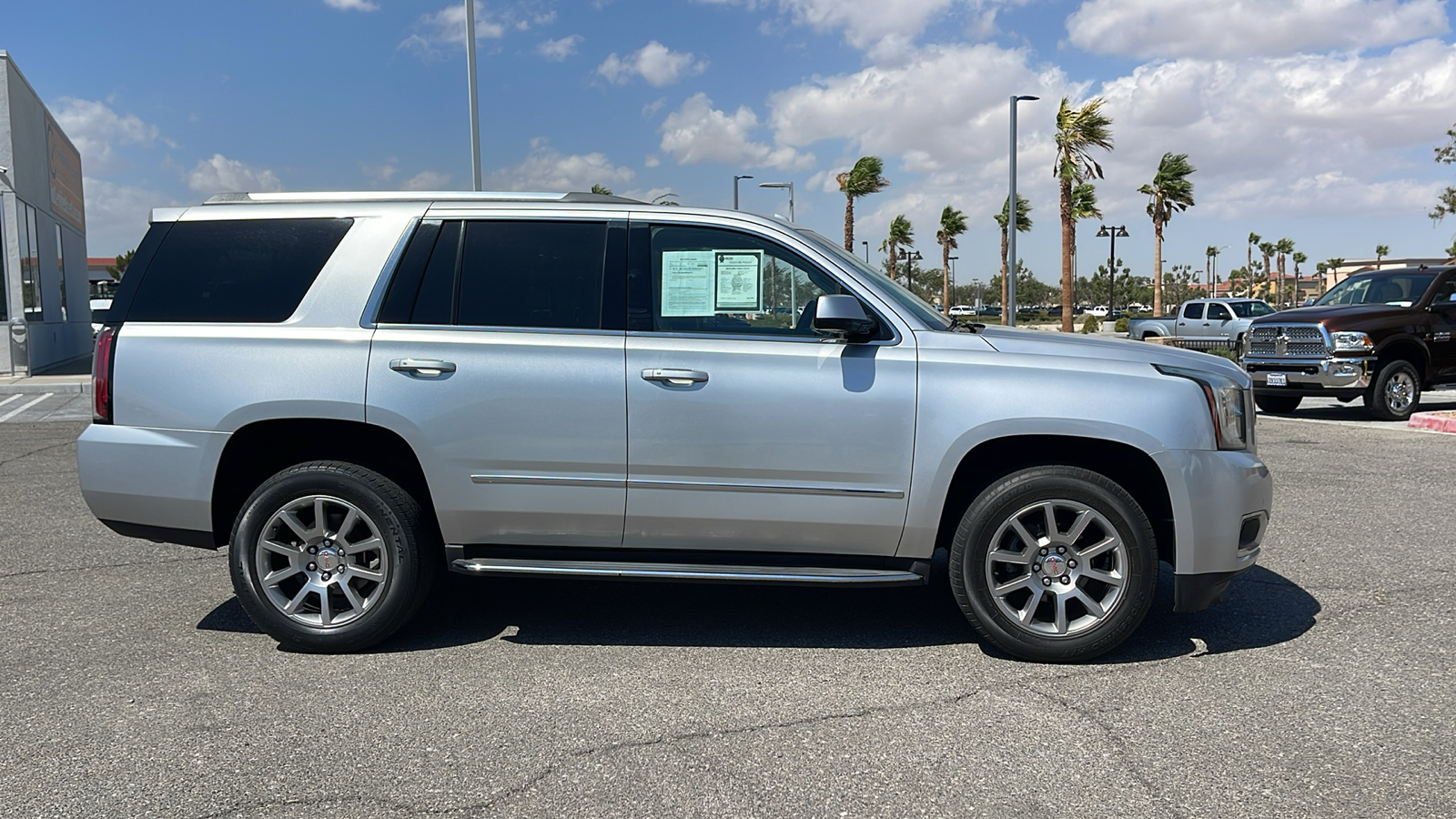 2018 GMC Yukon Denali 2