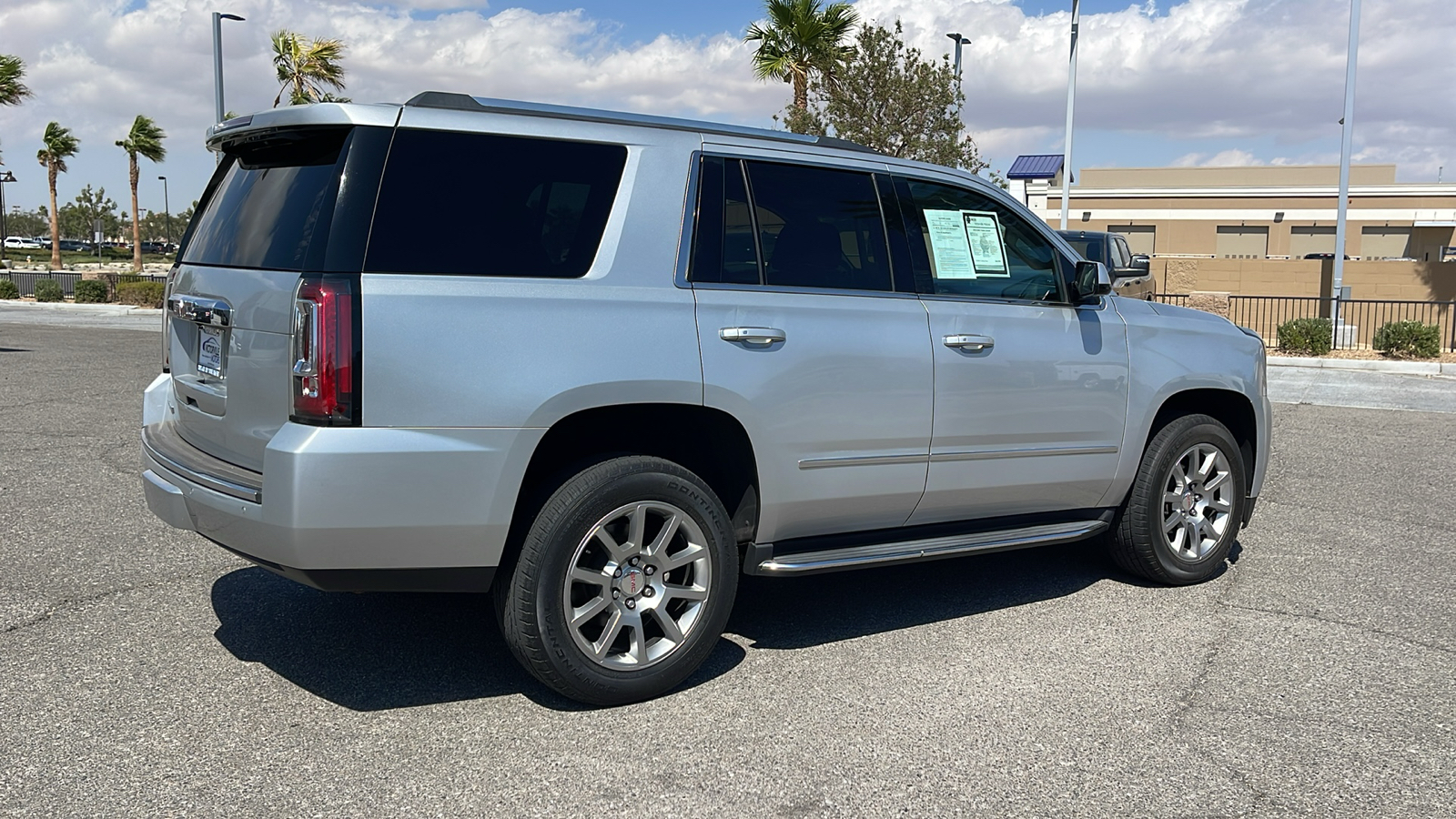 2018 GMC Yukon Denali 3