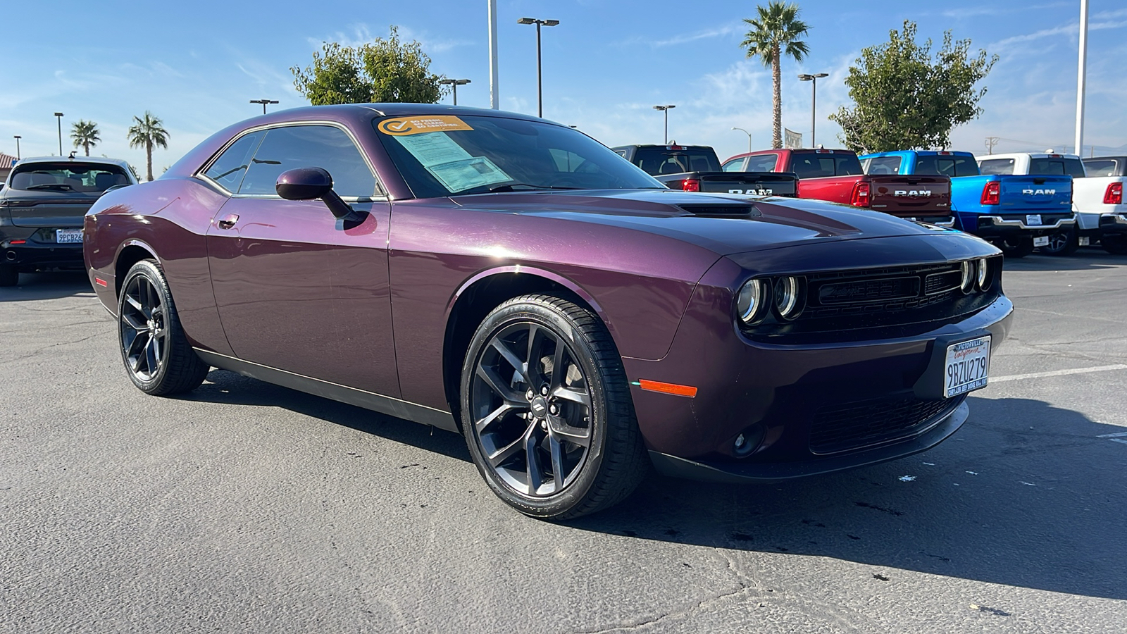 2022 Dodge Challenger SXT 1